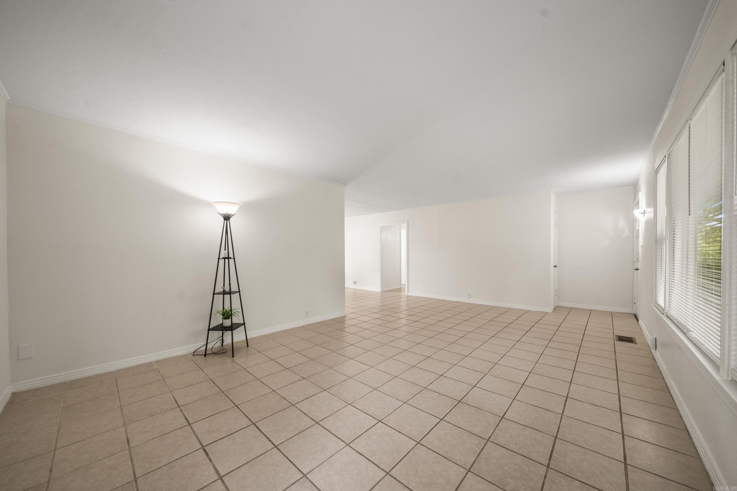 107 Lakeside Road