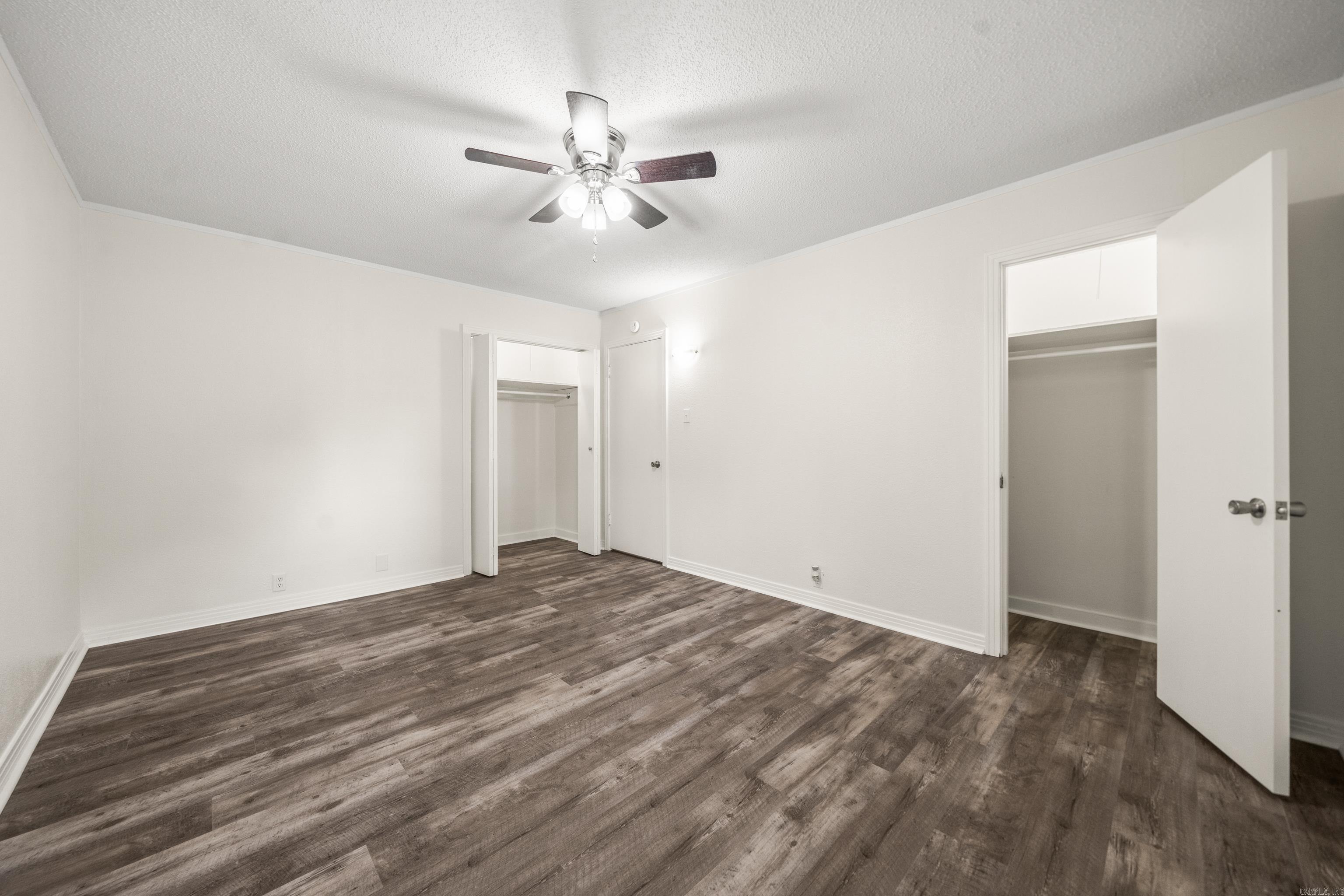 107 Lakeside Road