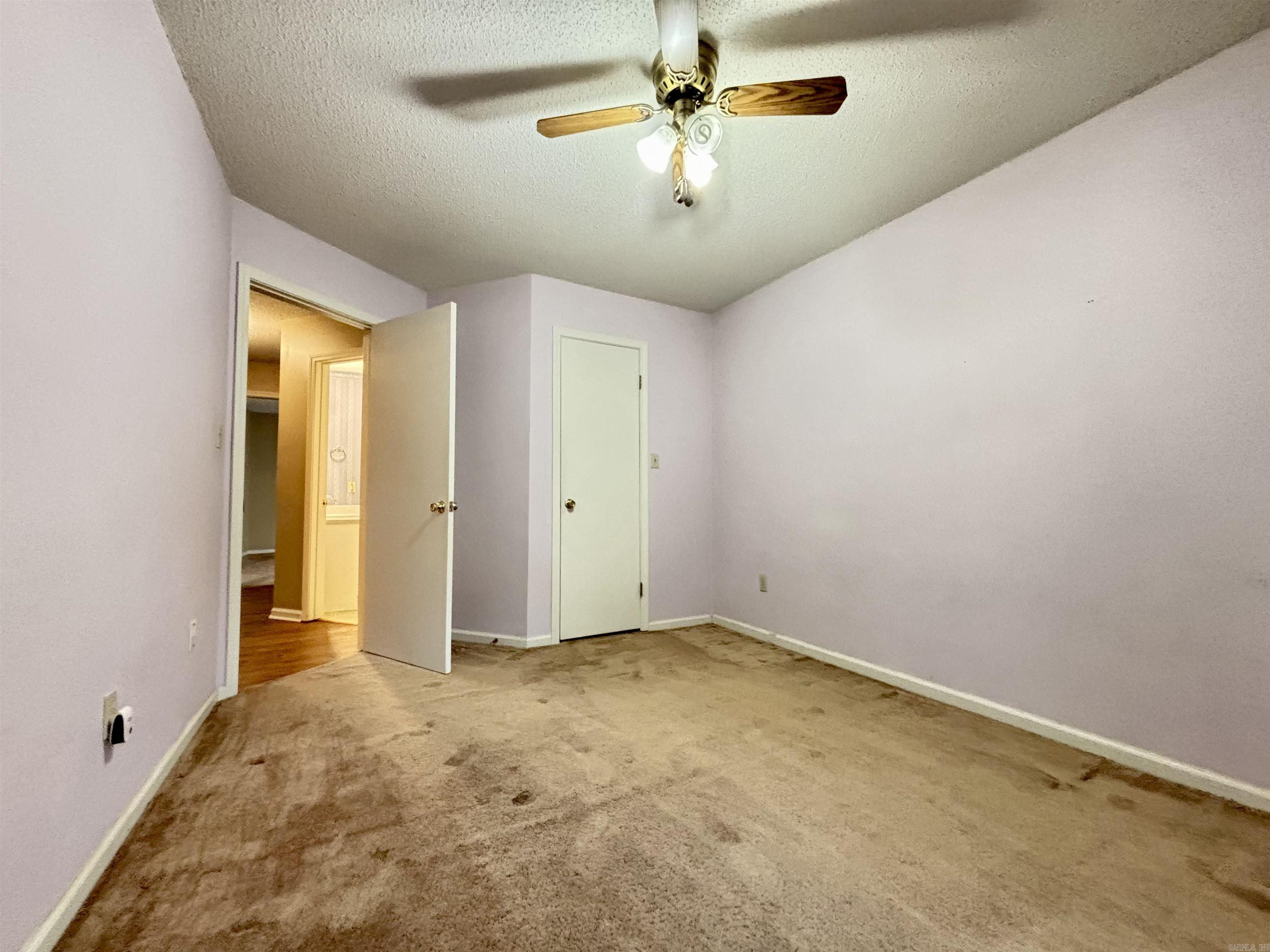 27 Silverleaf Court