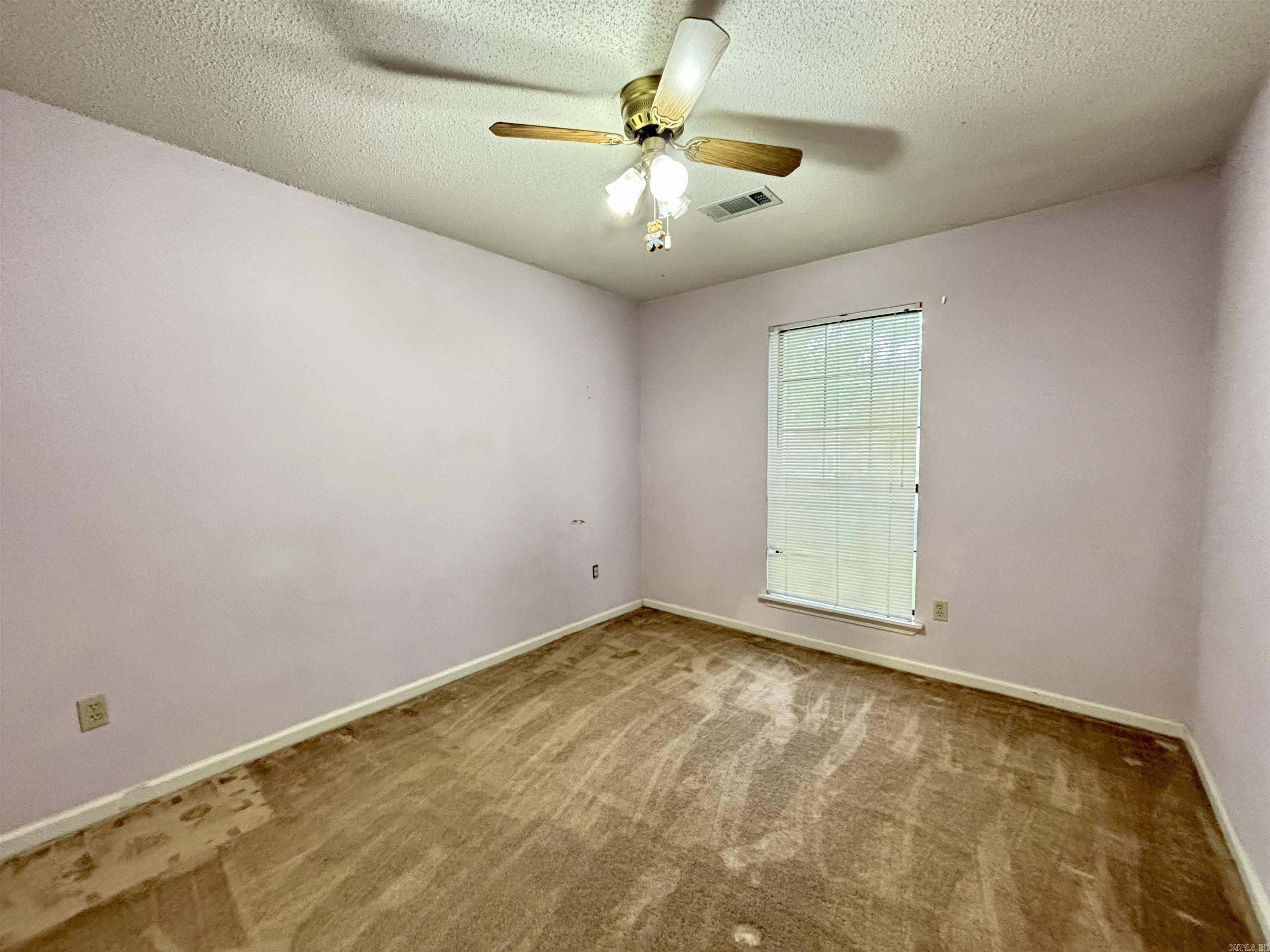 27 Silverleaf Court