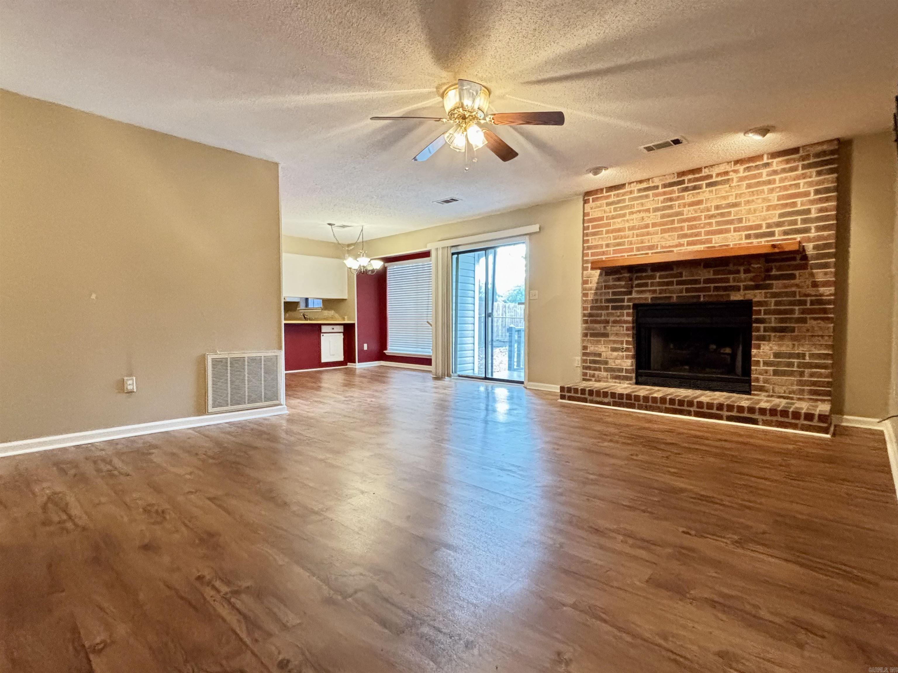 27 Silverleaf Court