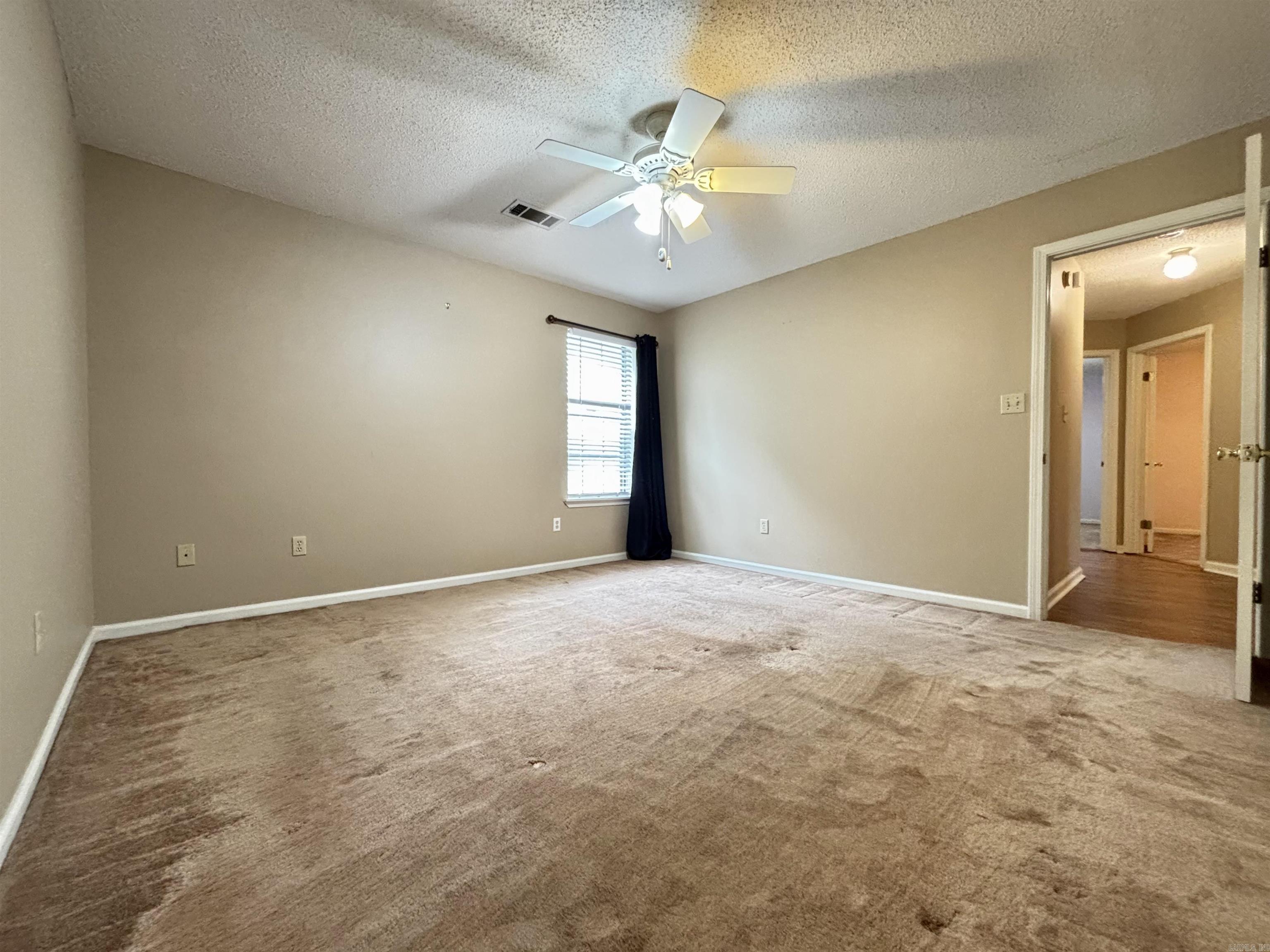 27 Silverleaf Court