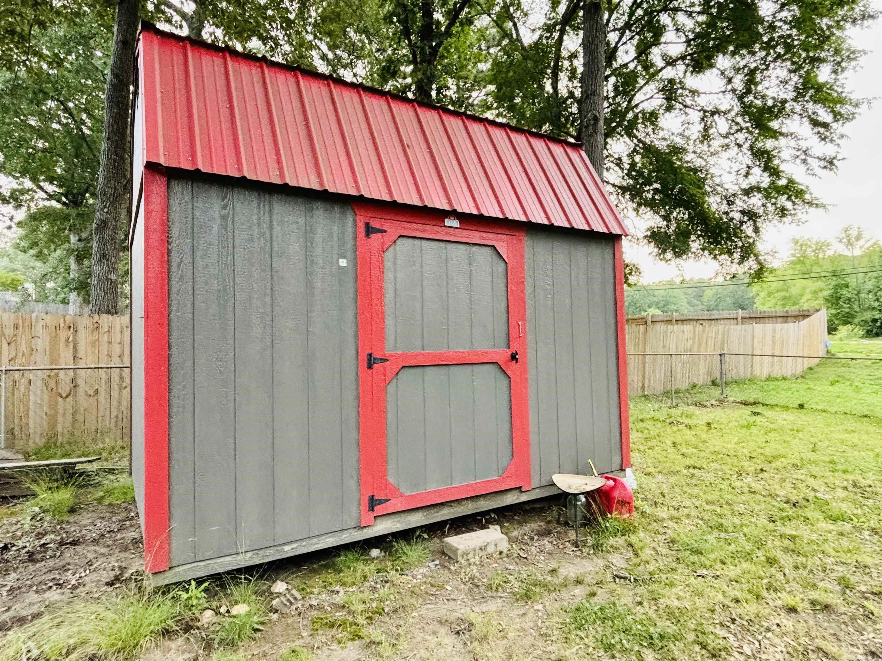 27 Silverleaf Court