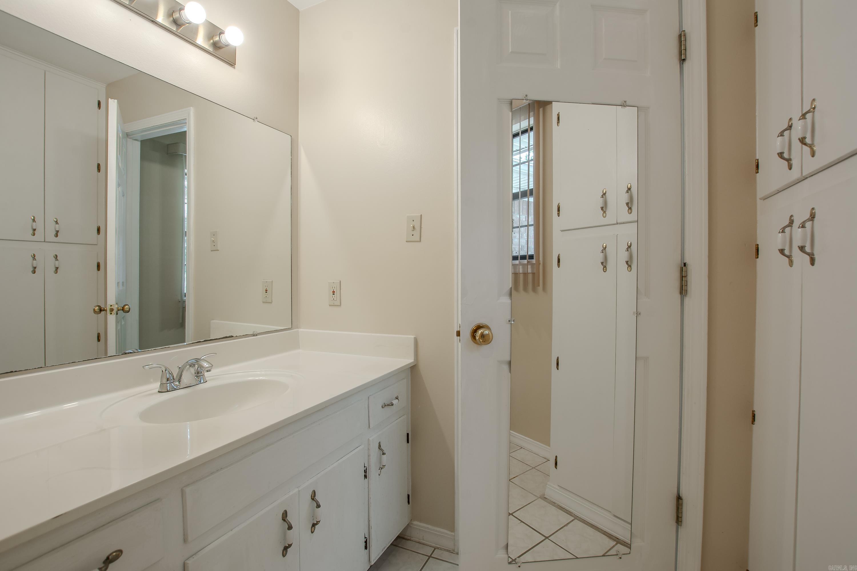 14114 Shady Lane