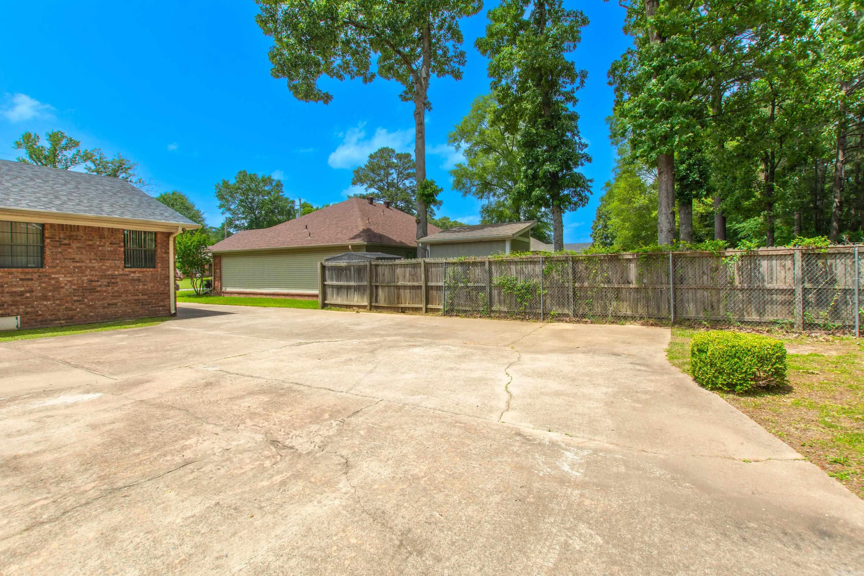 14114 Shady Lane
