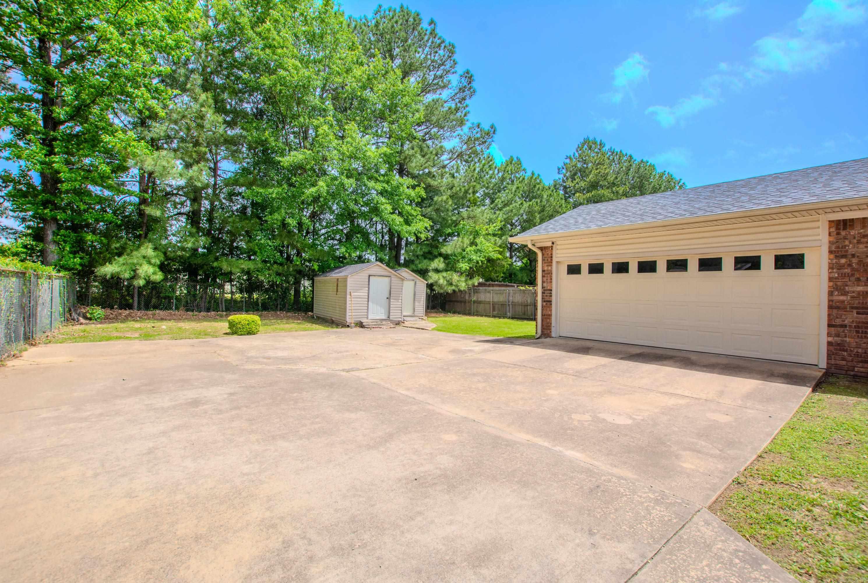 14114 Shady Lane