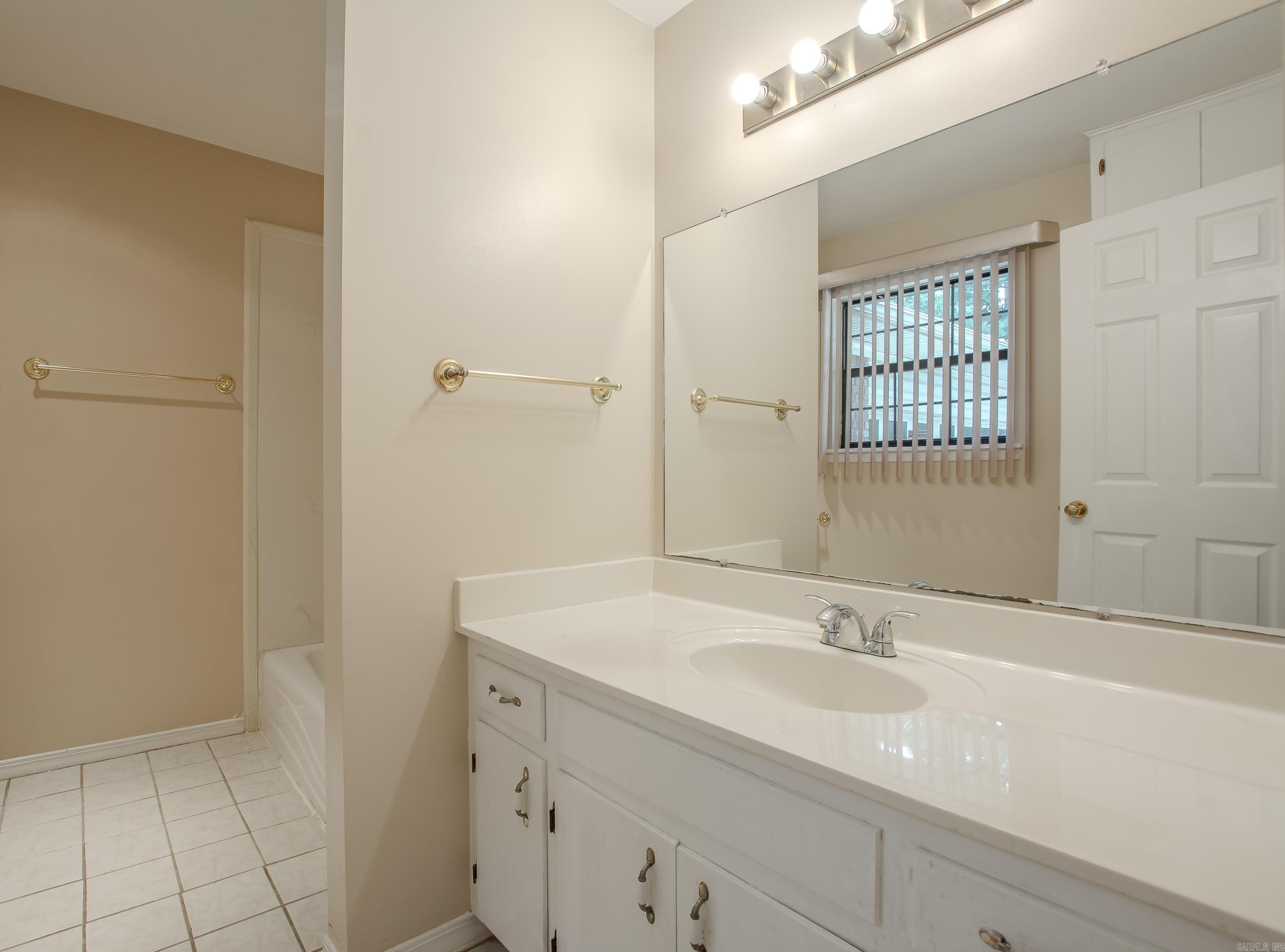 14114 Shady Lane