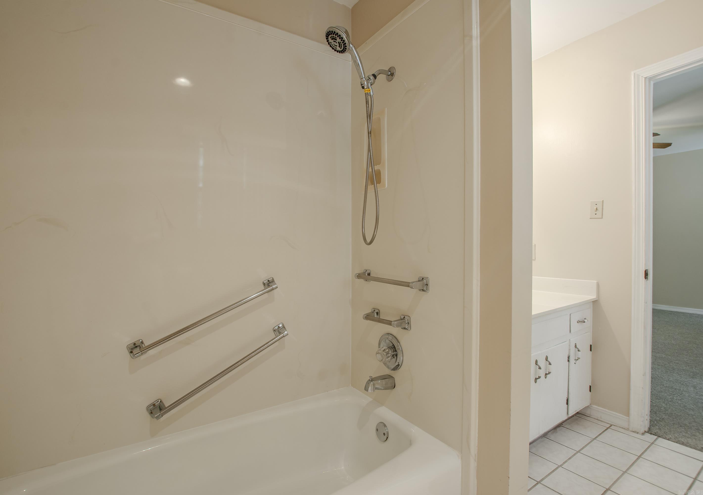 14114 Shady Lane