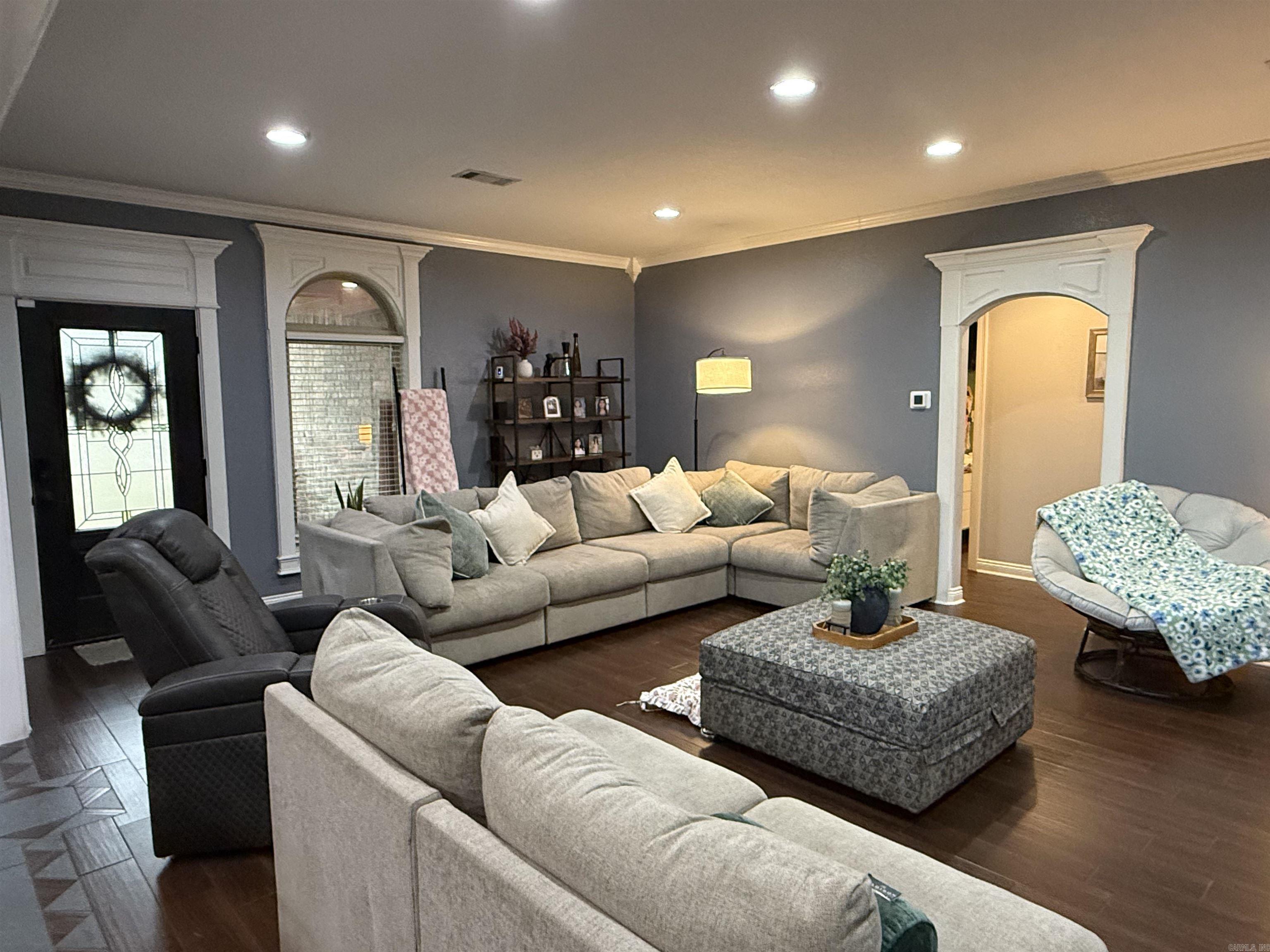 3117 Stonehenge Drive
