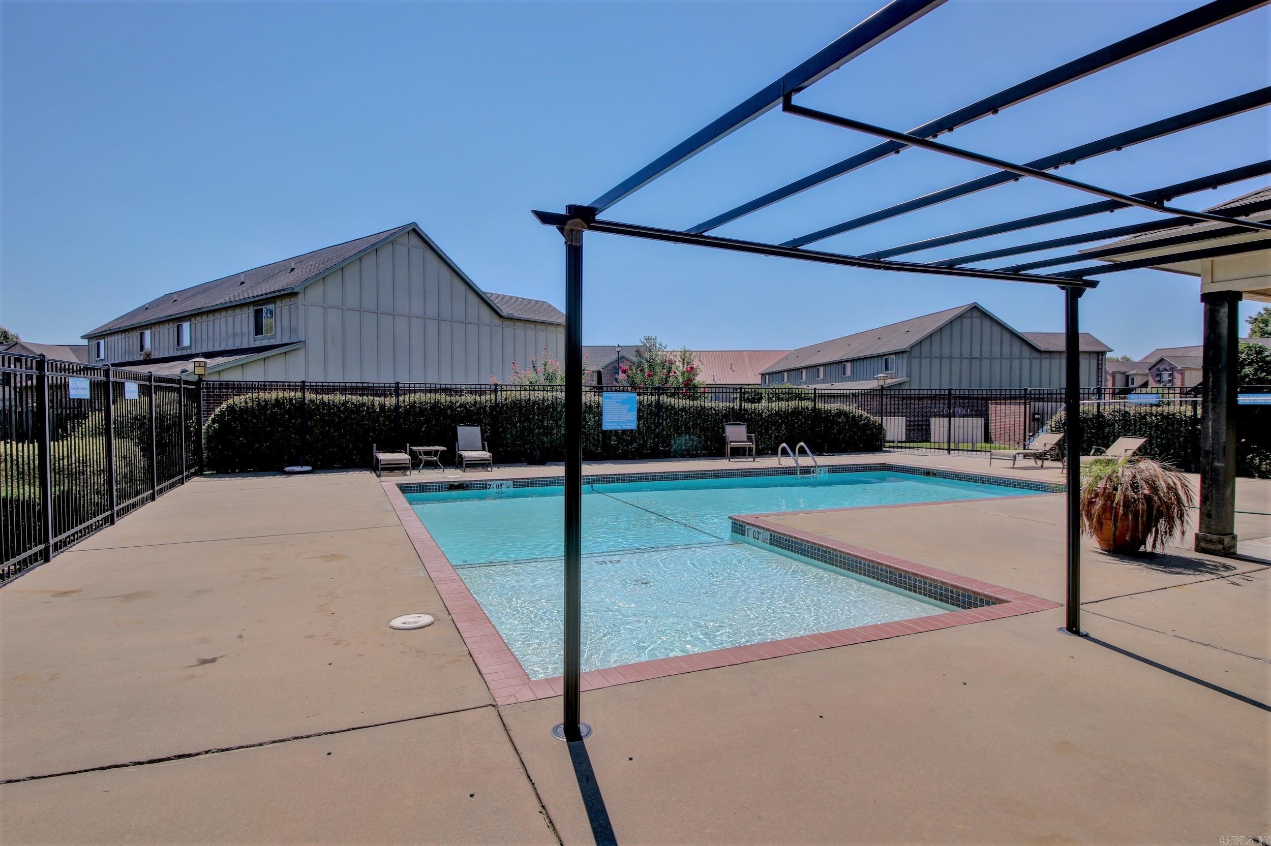 106 Venezia Ln