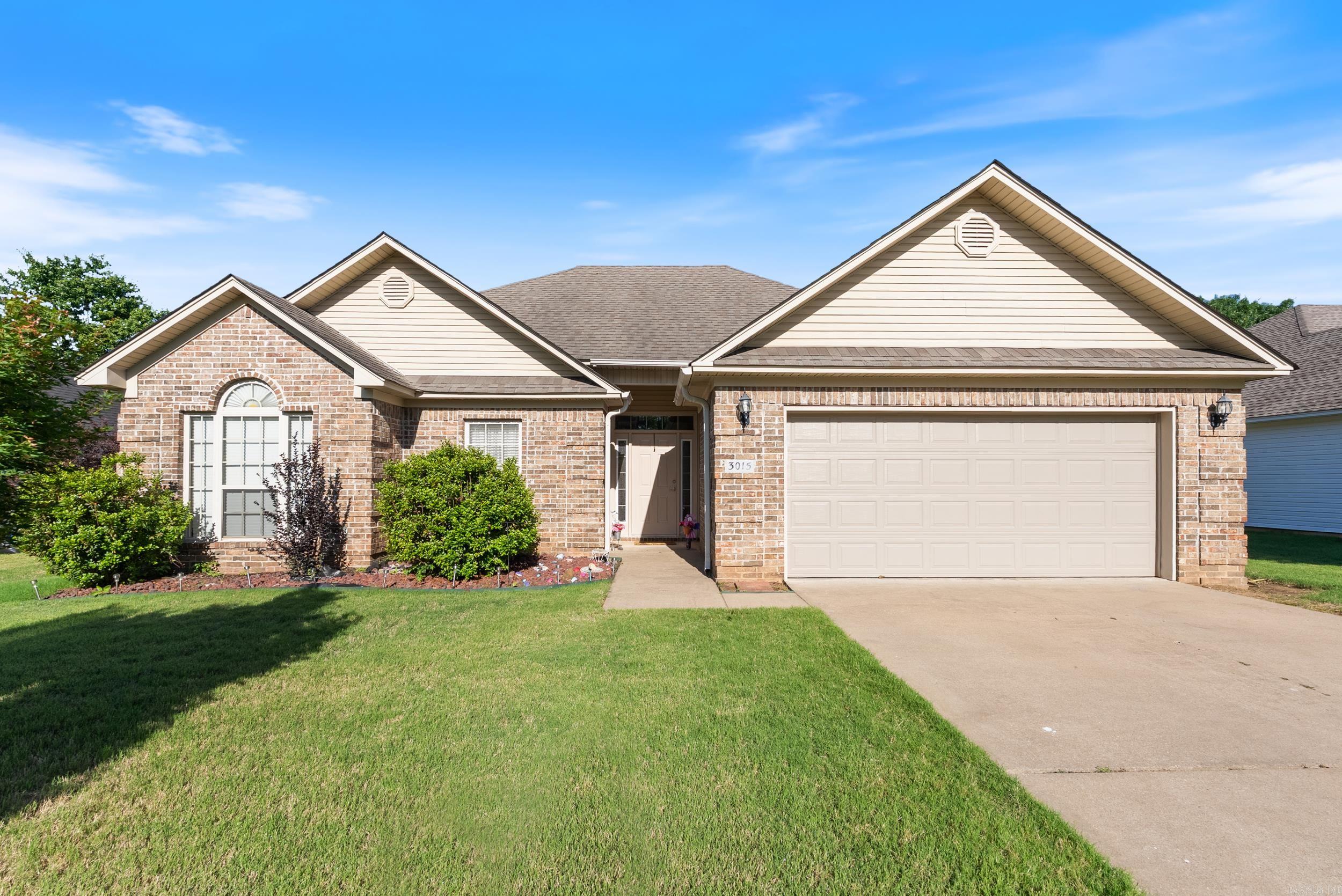3015 Longmeadow Drive