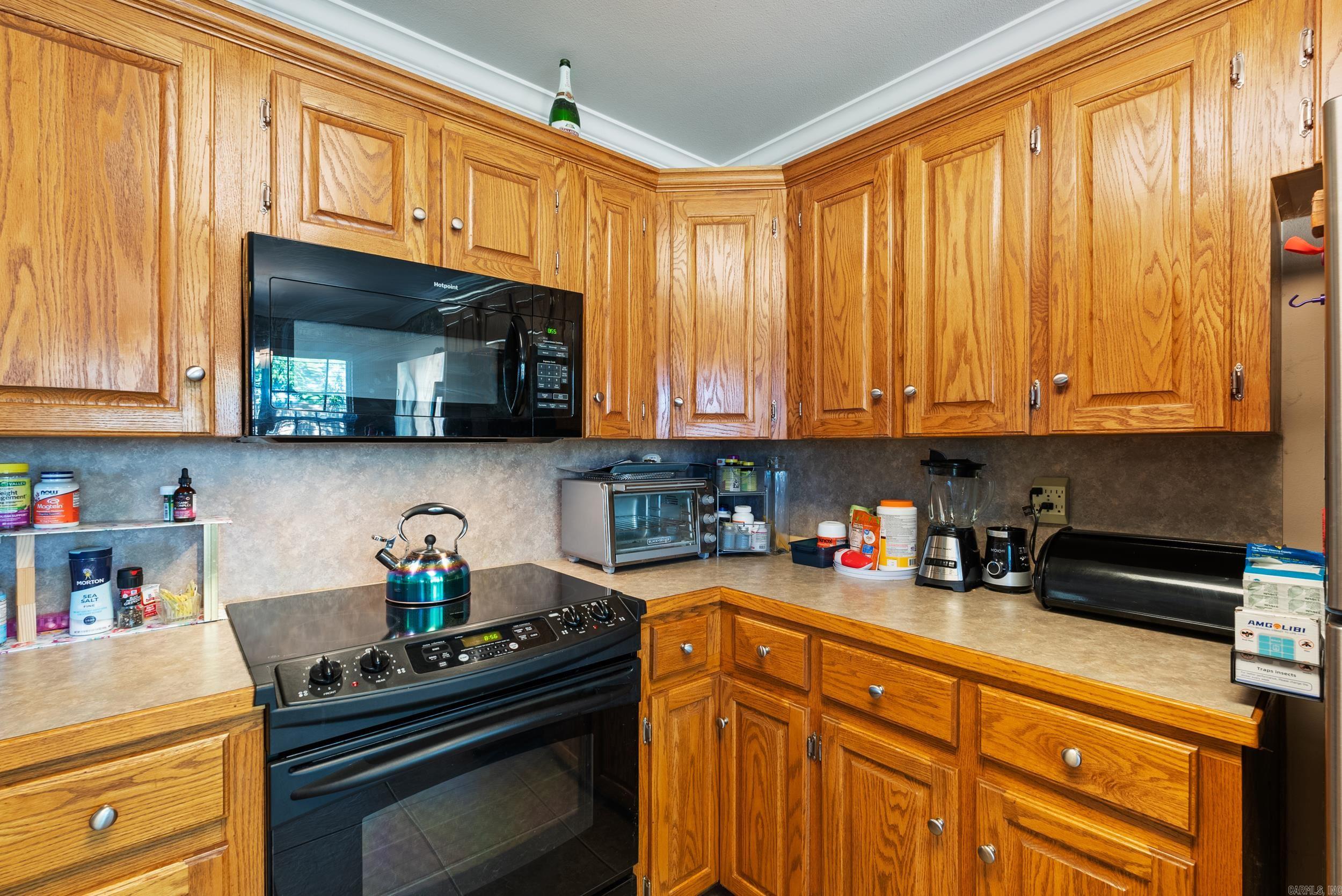 3015 Longmeadow Drive