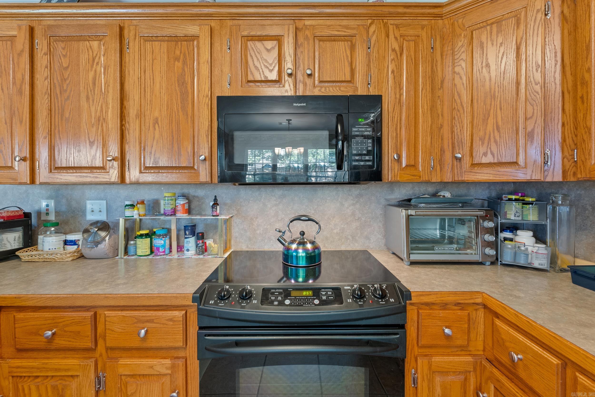 3015 Longmeadow Drive