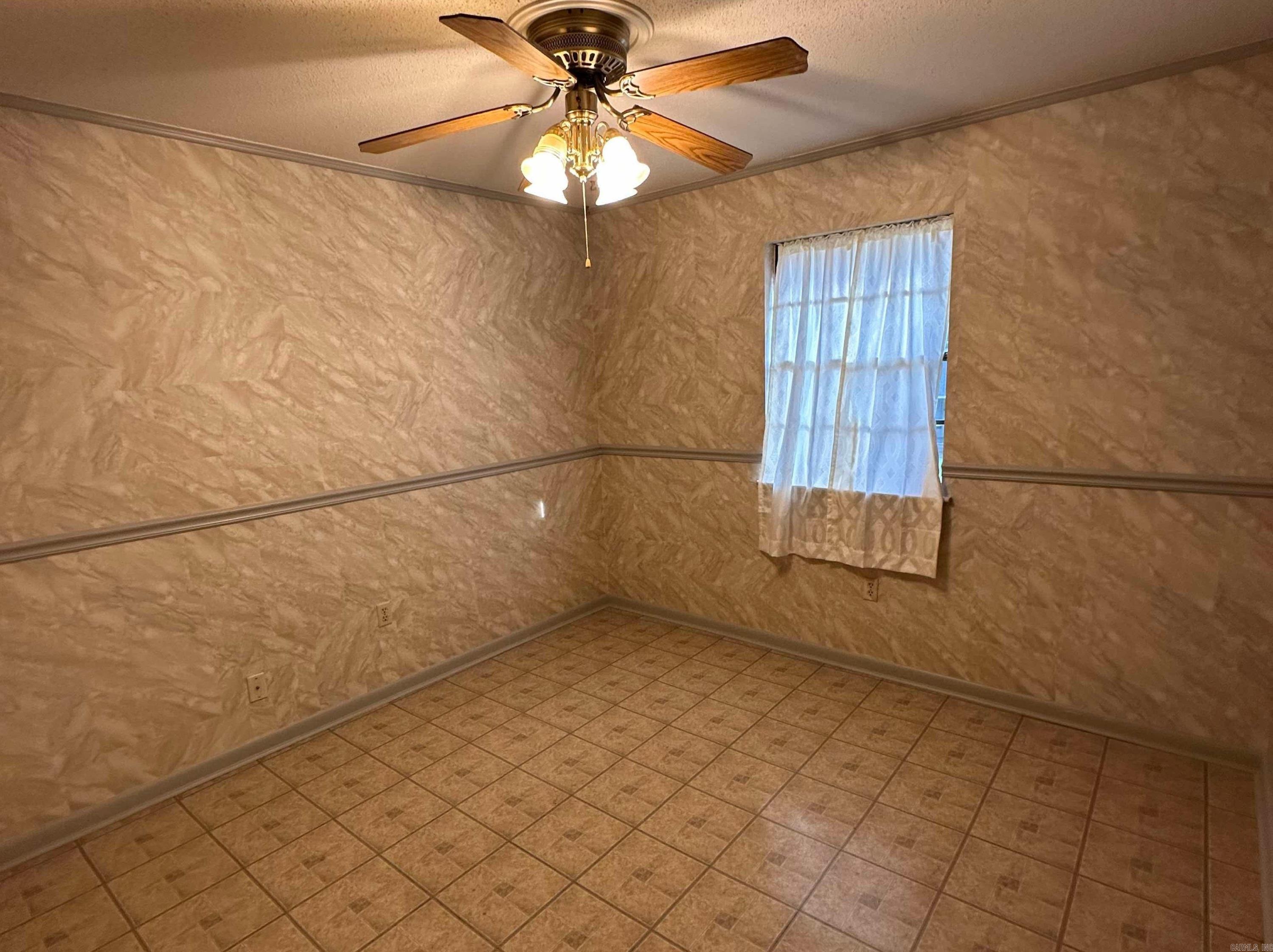 809 Emerald Gardens Drive