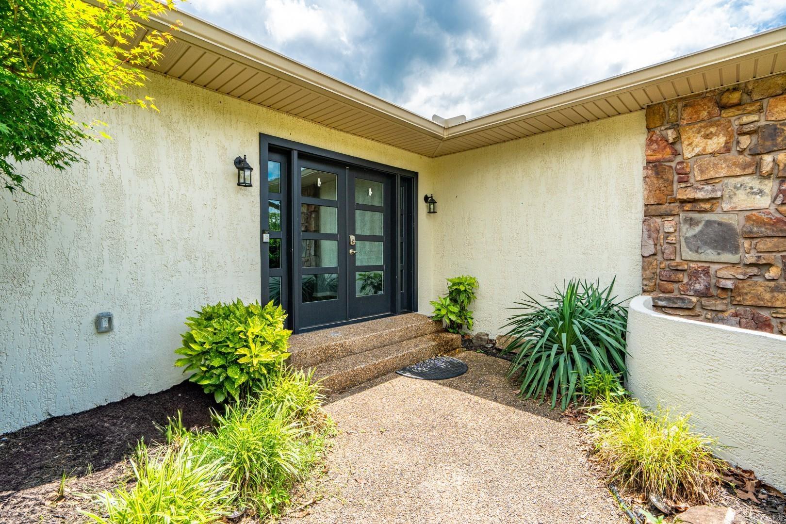 217 Ridge One Circle