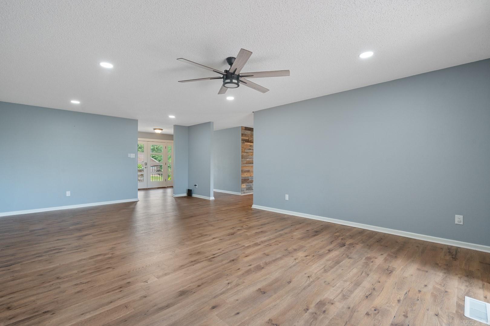217 Ridge One Circle