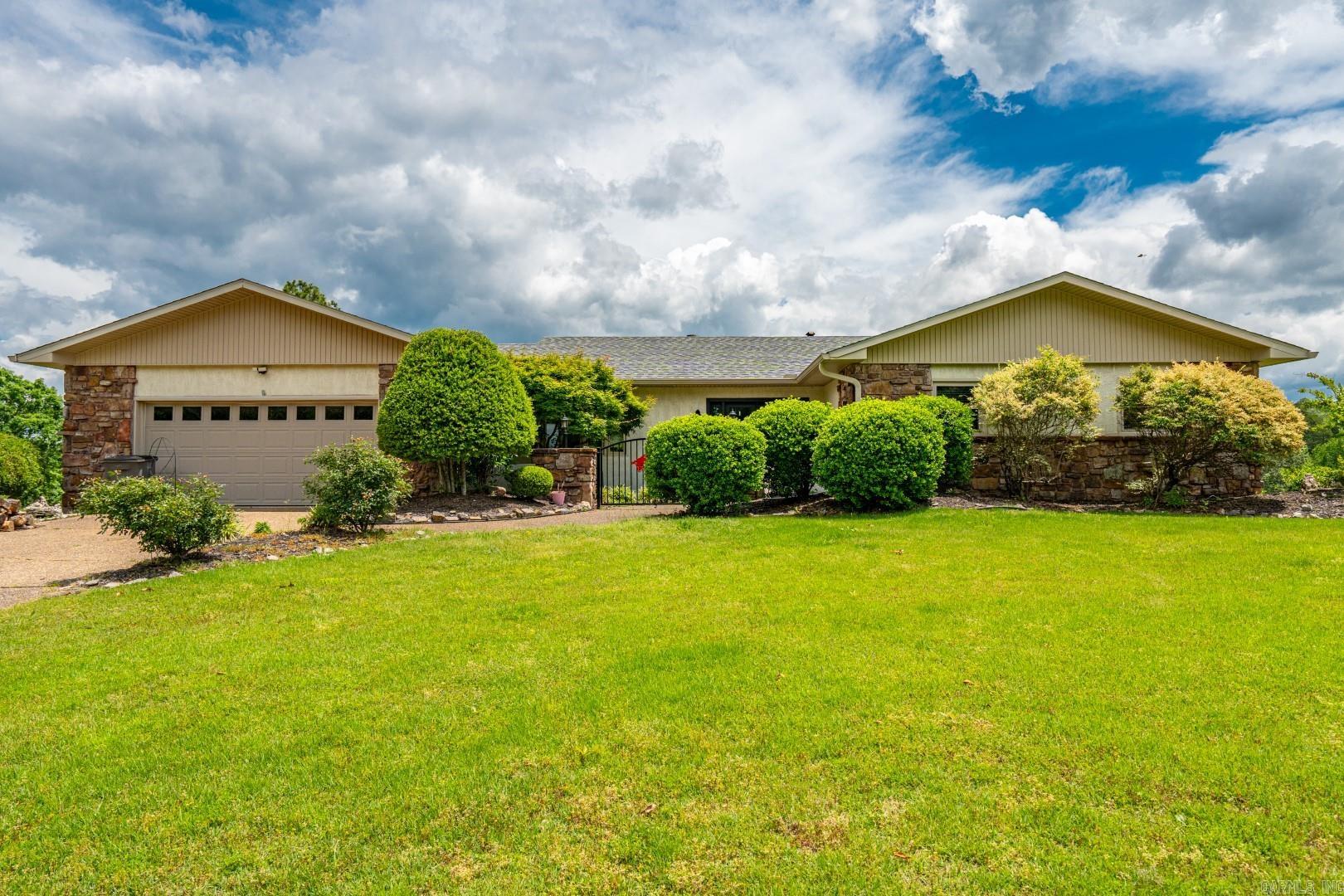 217 Ridge One Circle