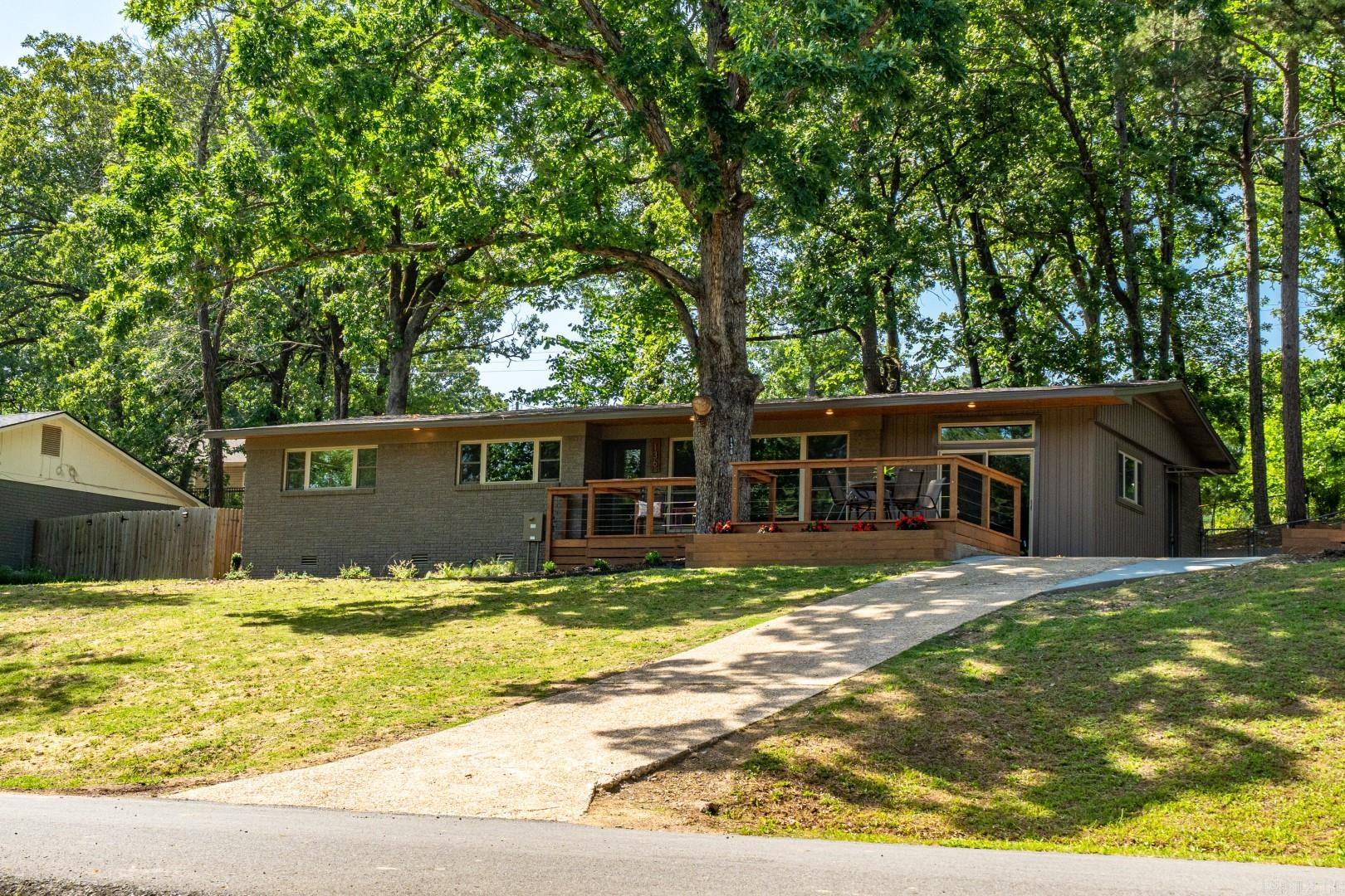 136 Buster Reed Drive