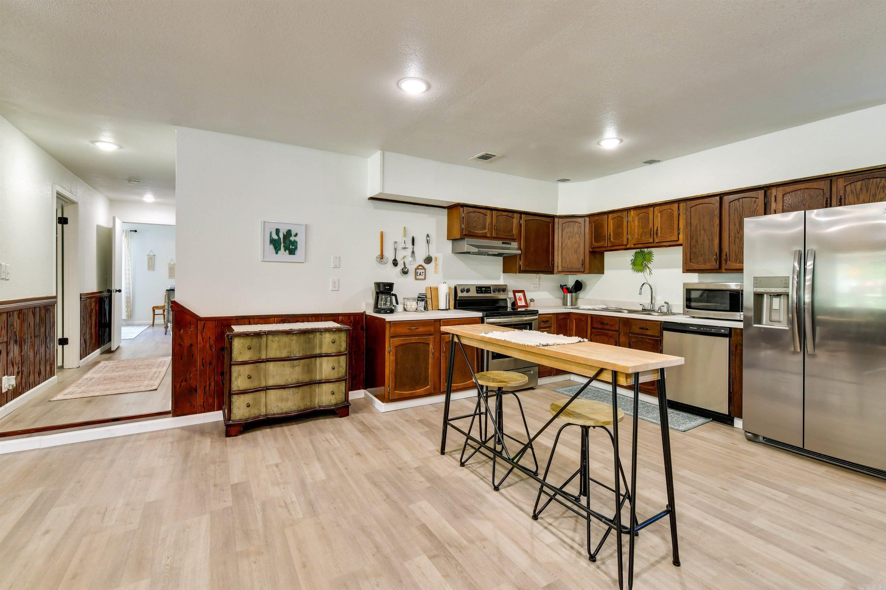 605 Parkview