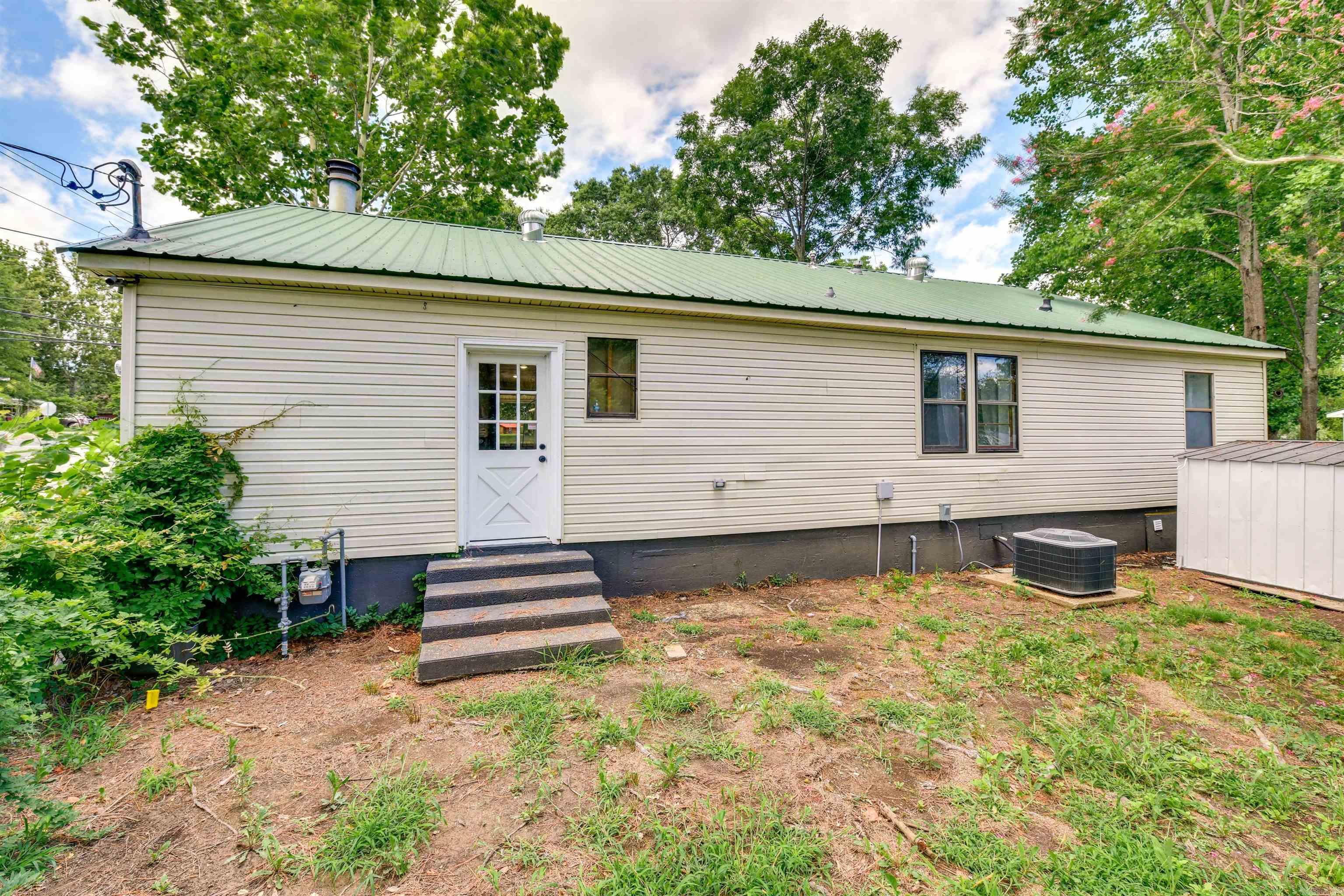 605 Parkview