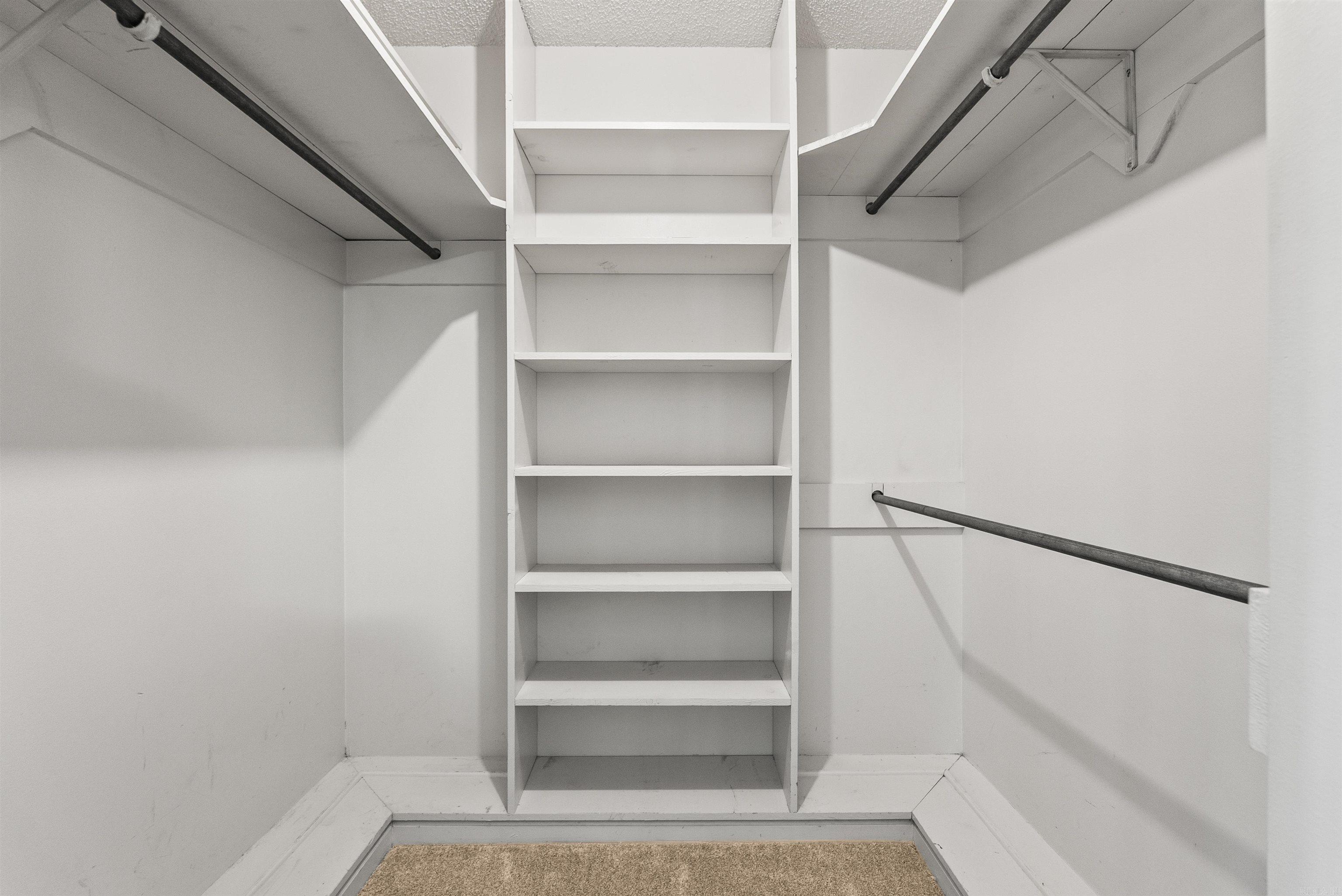 2102 Peach Tree Drive