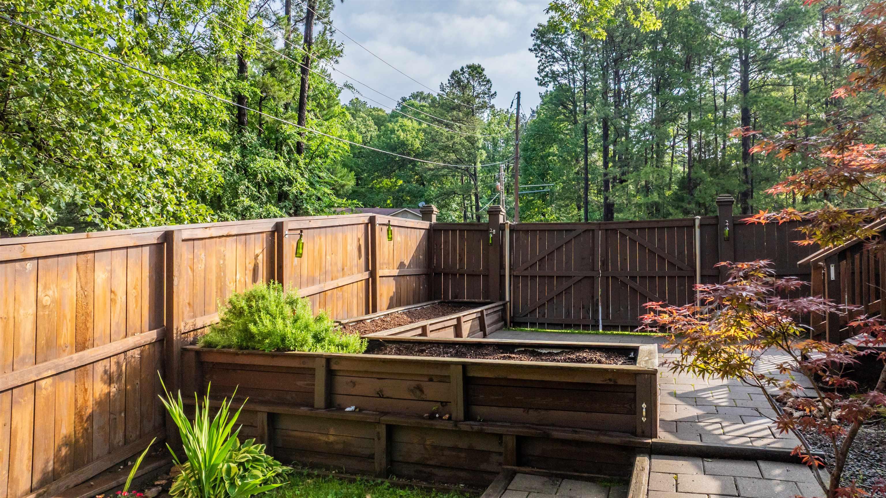 2102 Peach Tree Drive