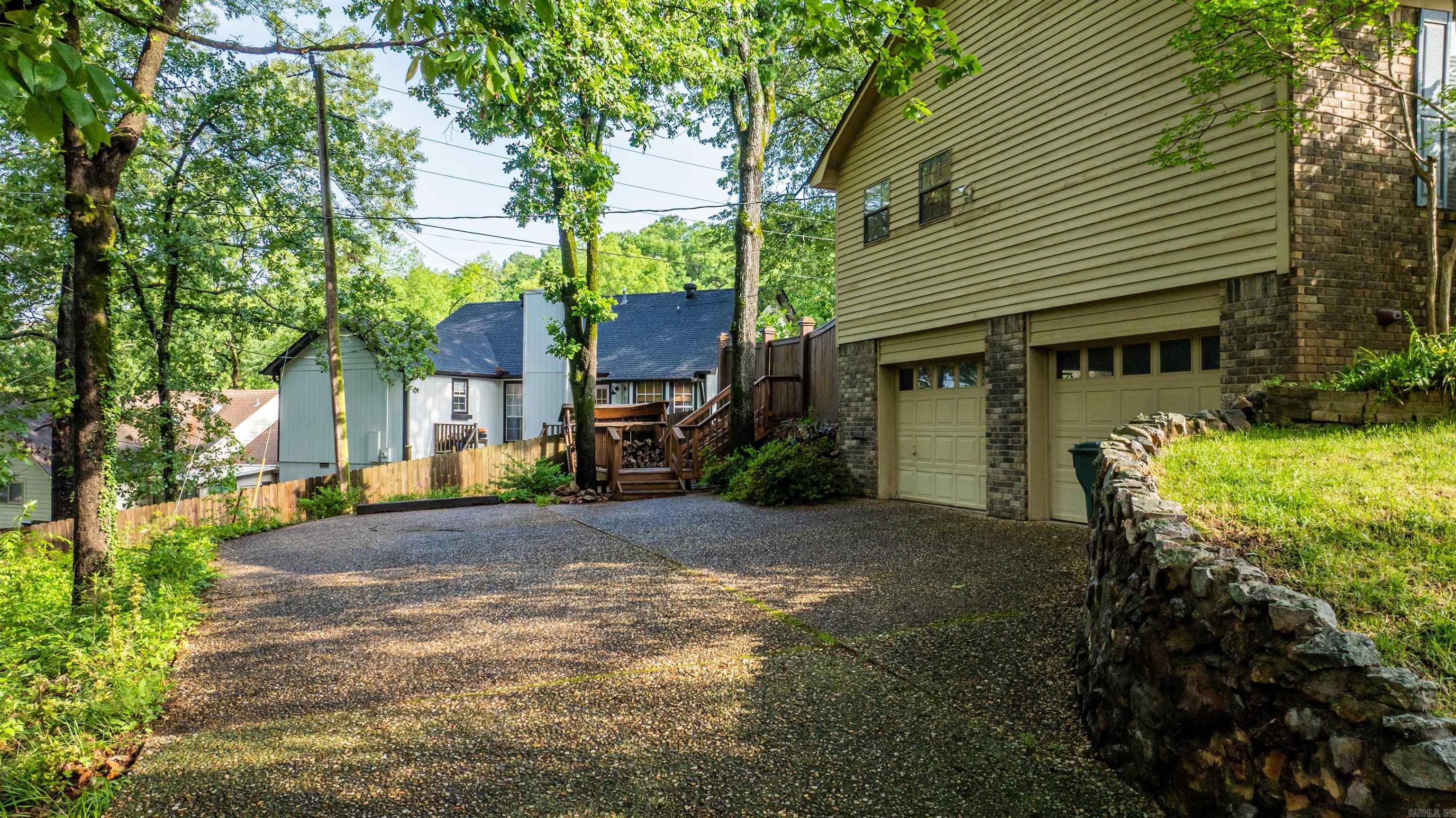 2102 Peach Tree Drive