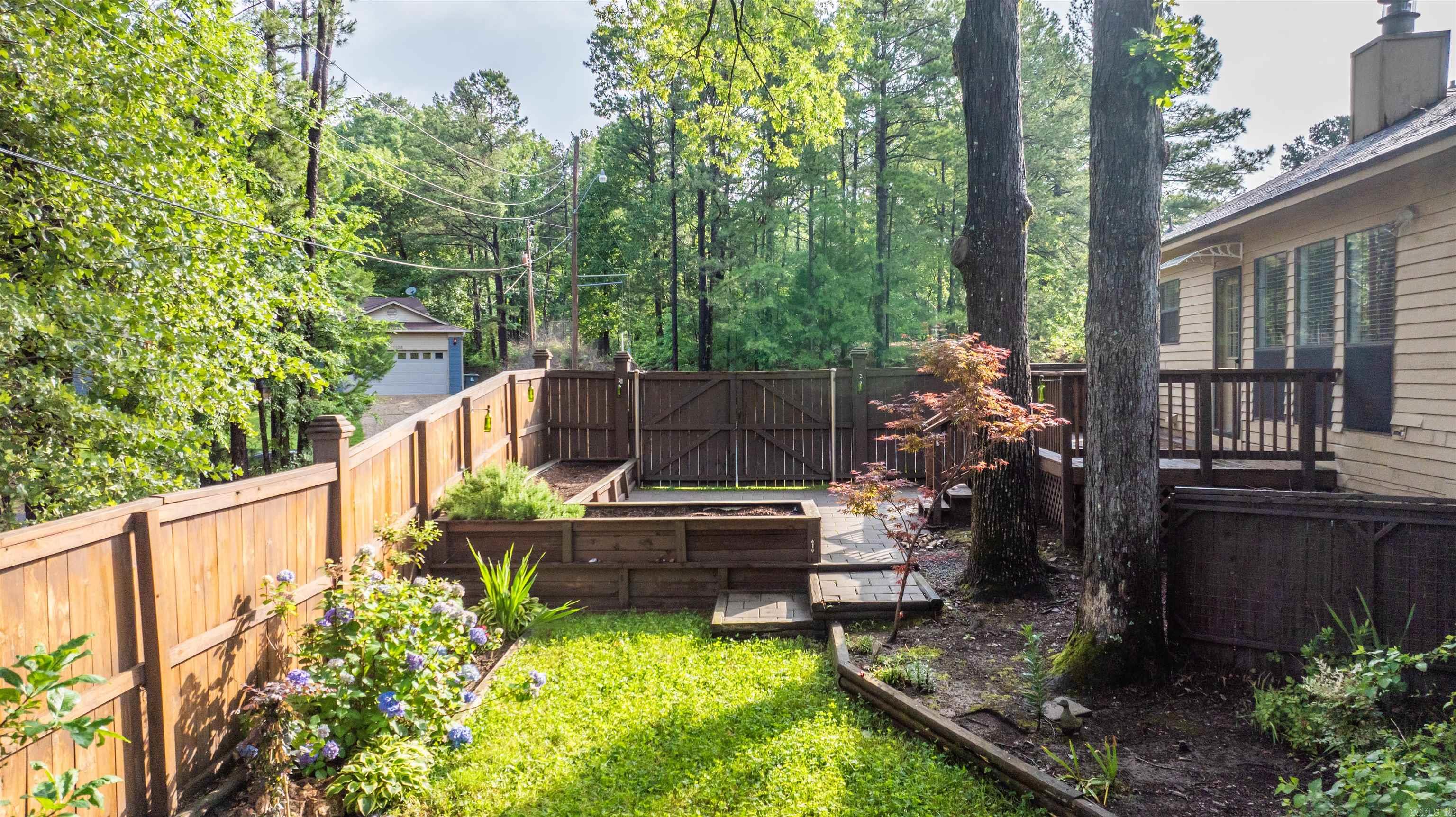 2102 Peach Tree Drive