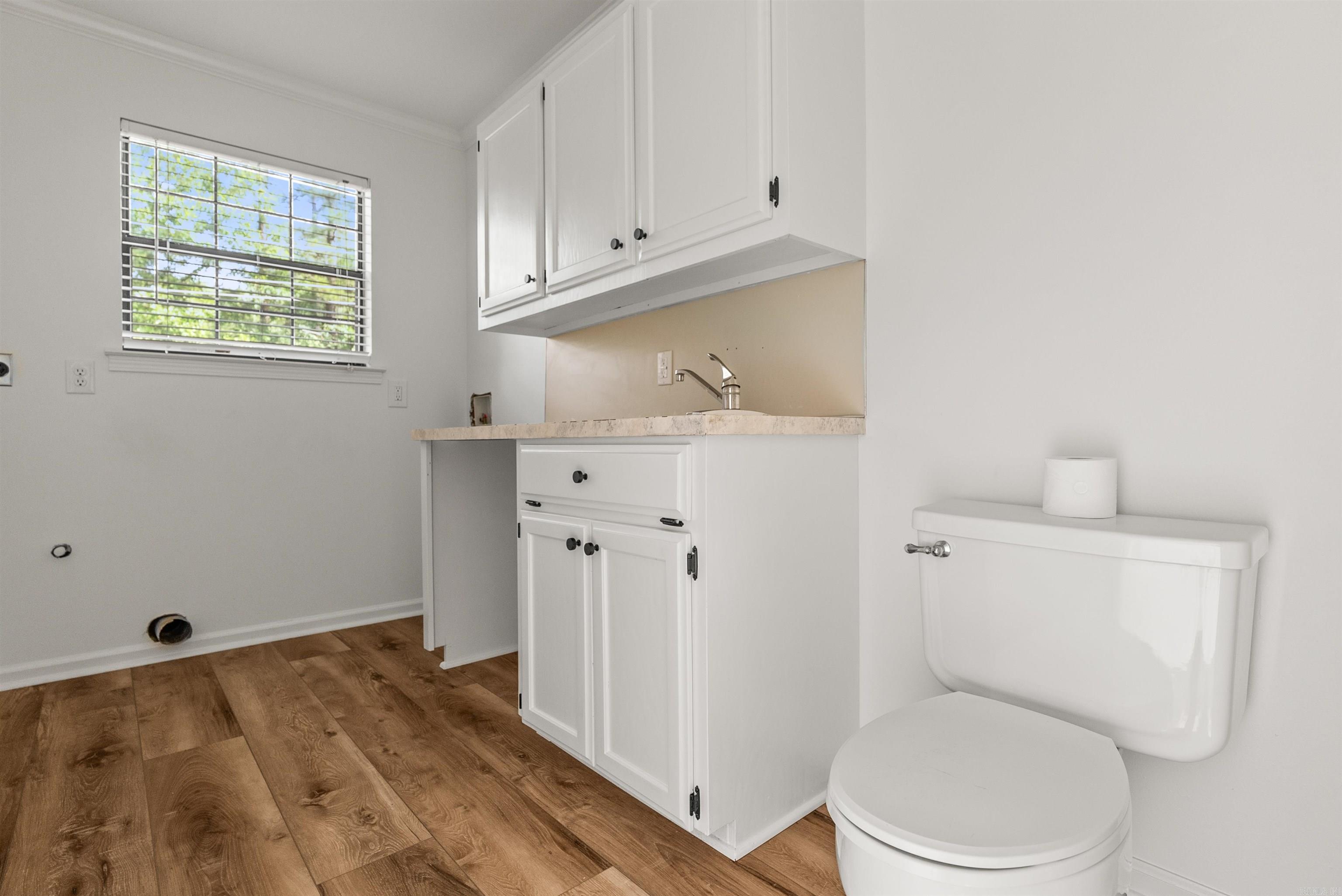 2102 Peach Tree Drive