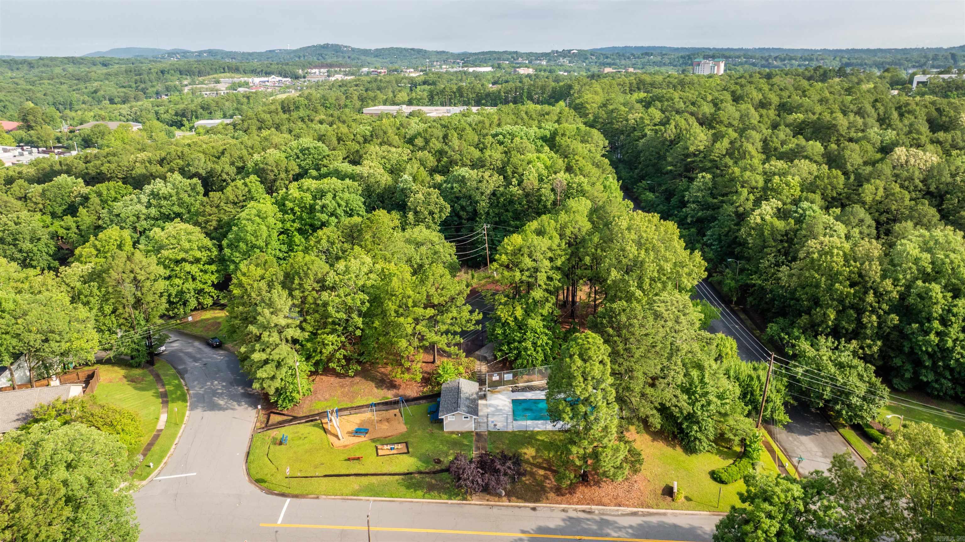 2102 Peach Tree Drive