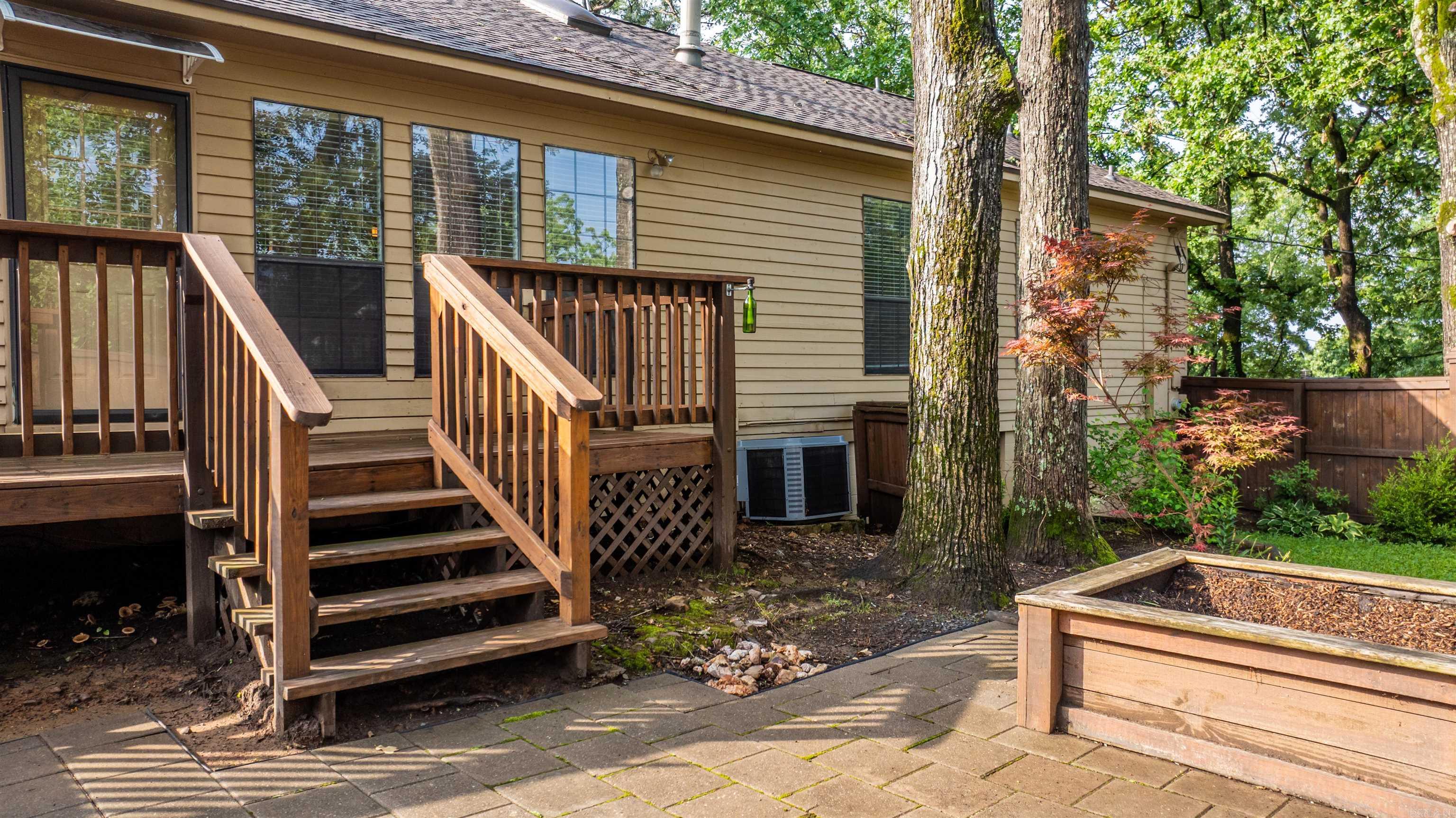 2102 Peach Tree Drive