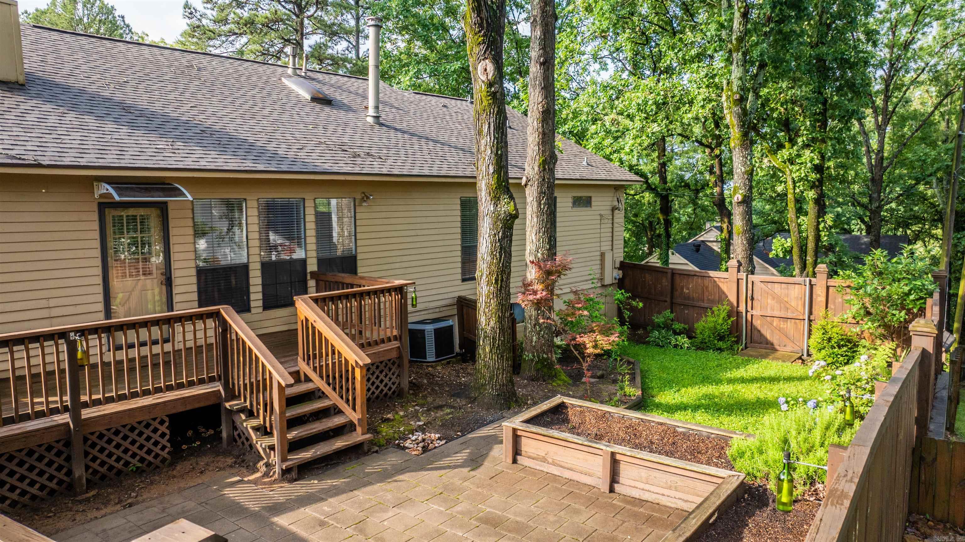 2102 Peach Tree Drive