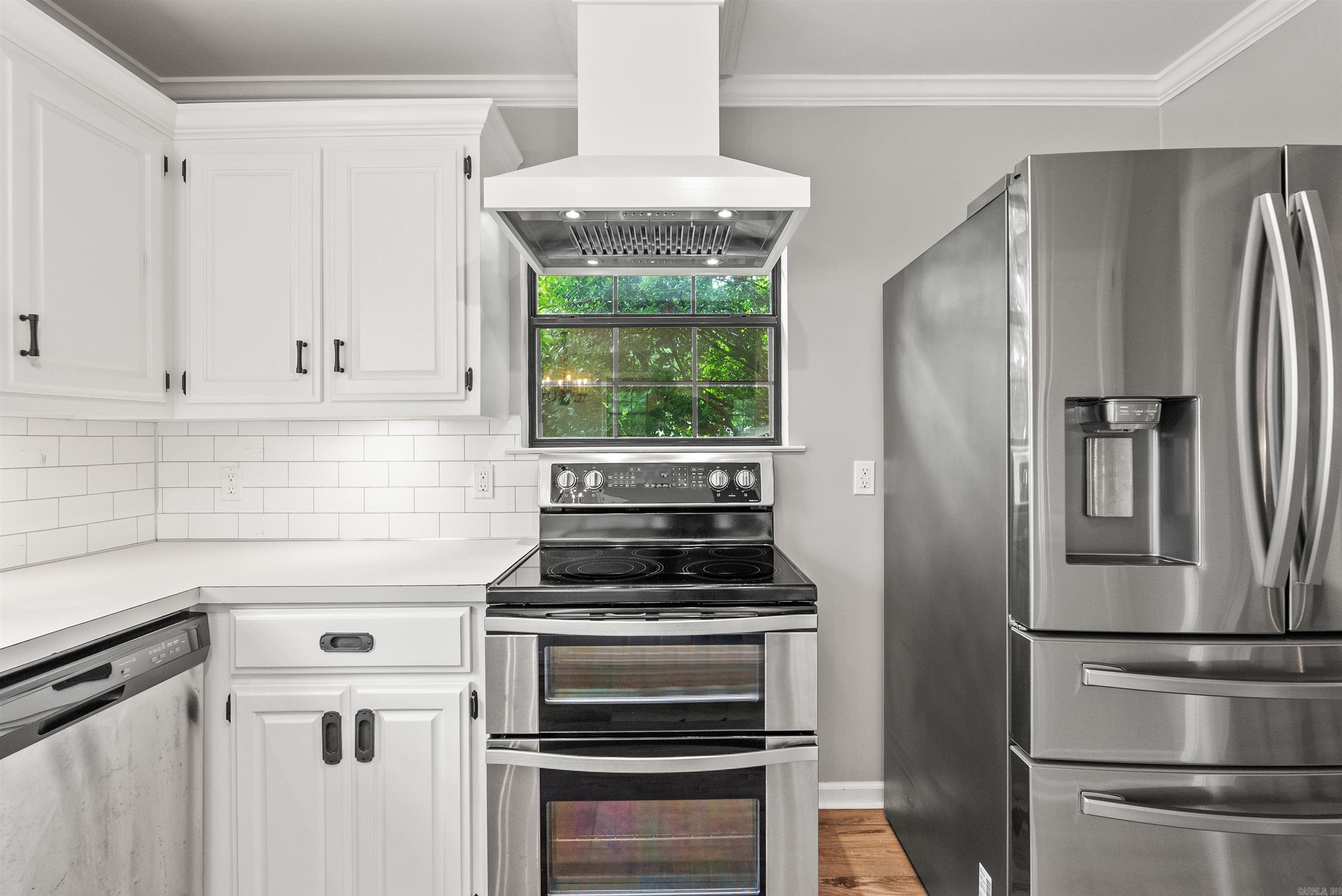 2102 Peach Tree Drive