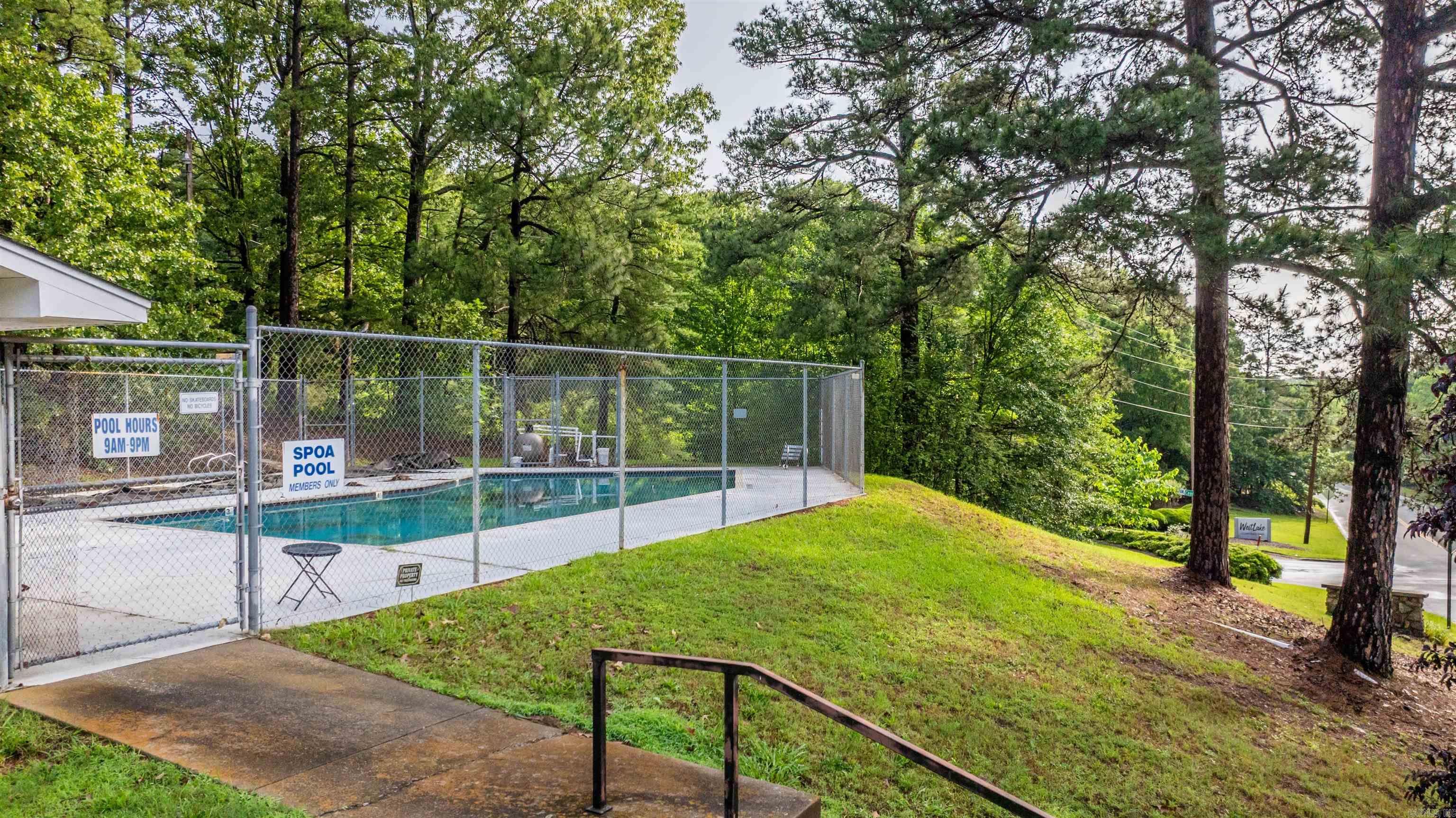 2102 Peach Tree Drive