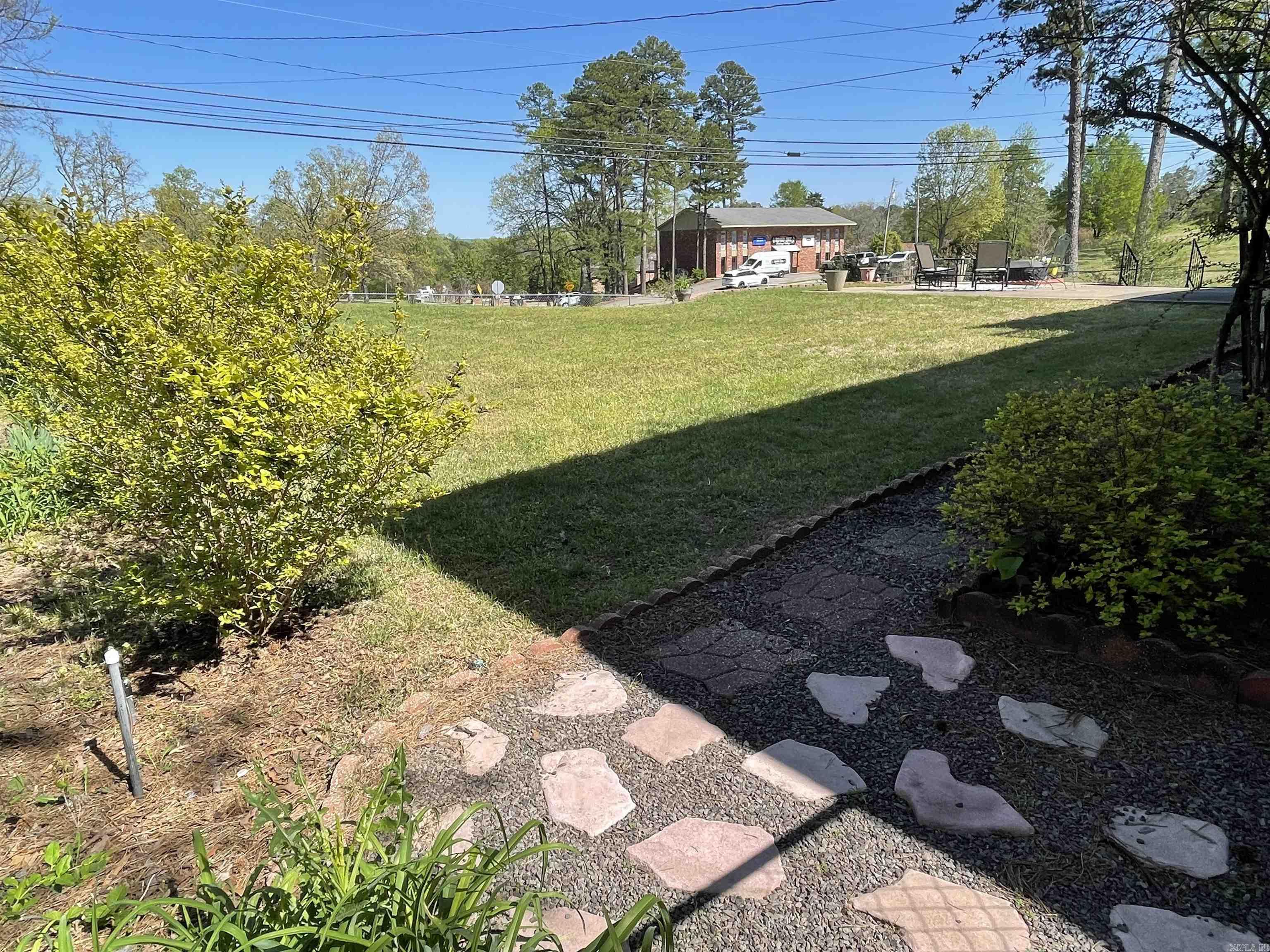 210 Mockingbird Lane