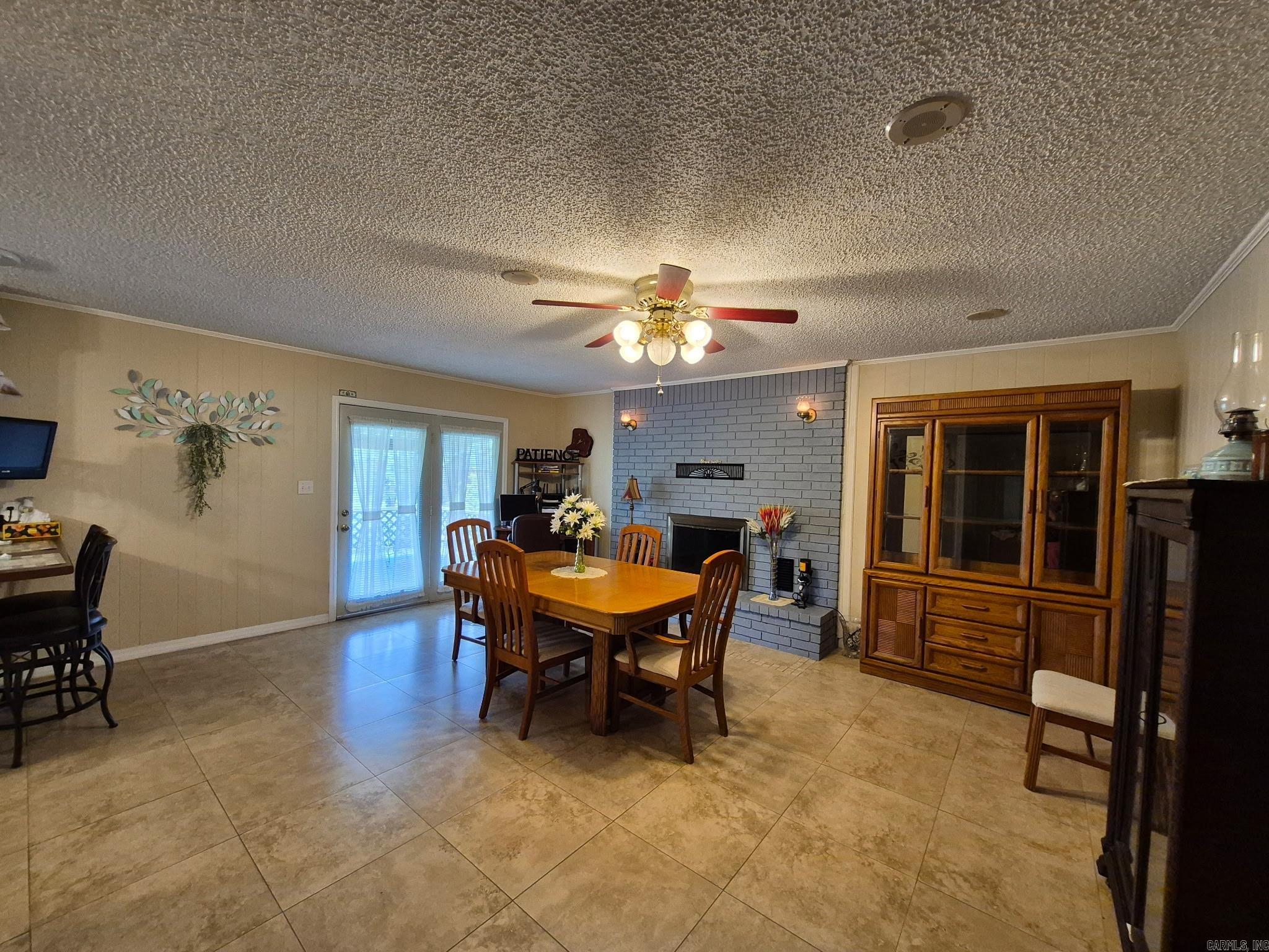 210 Mockingbird Lane