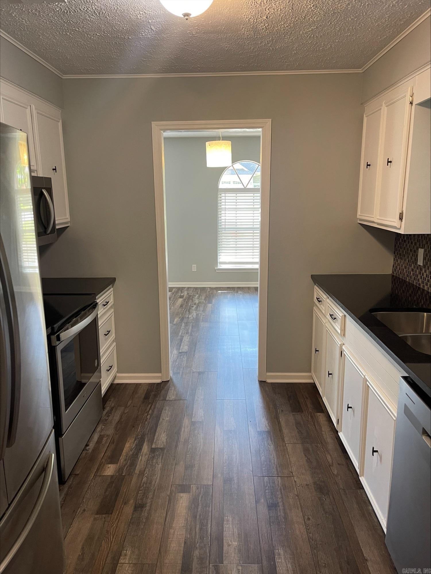 1210 N Jeff Davis St