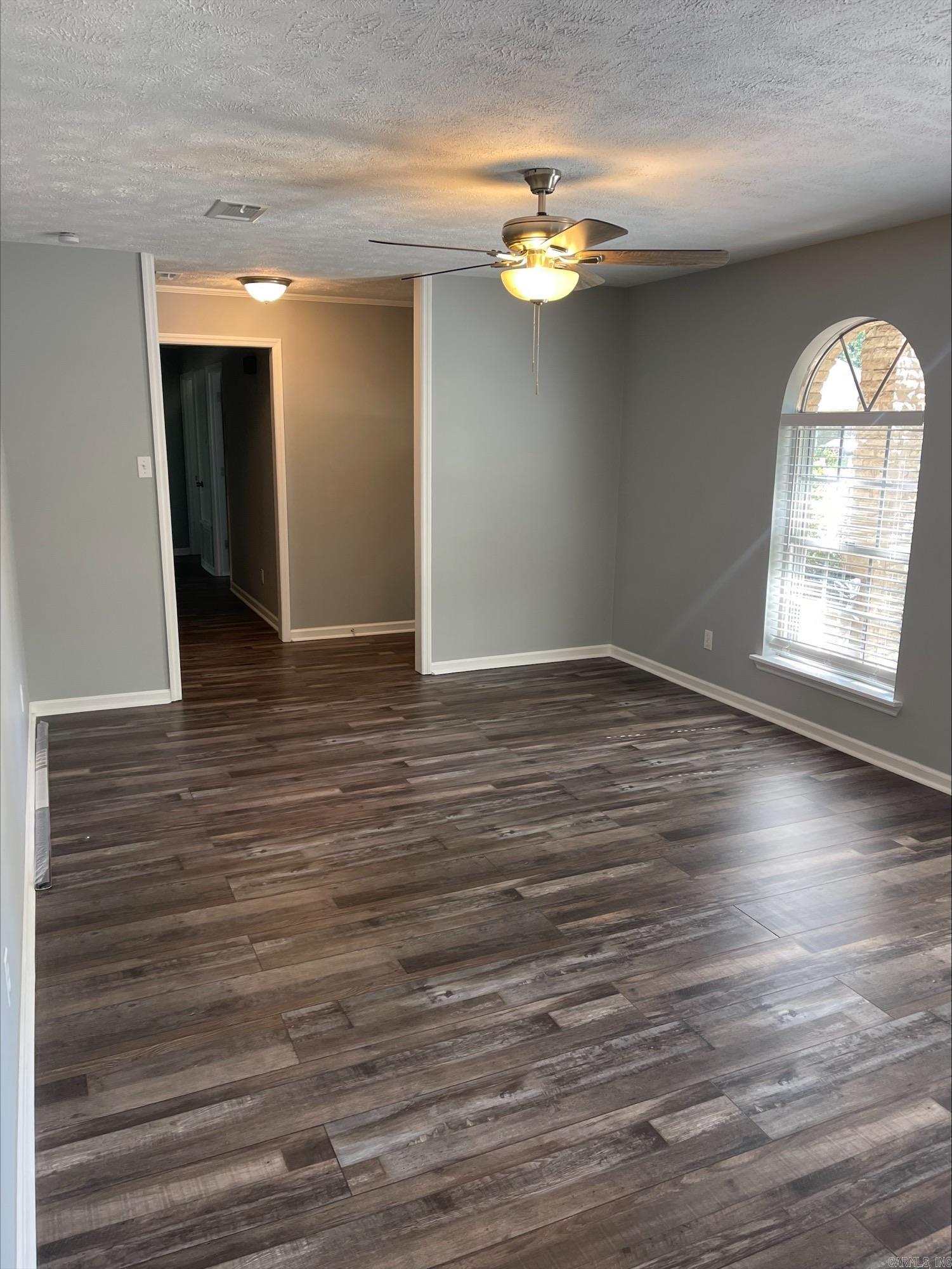 1210 N Jeff Davis St