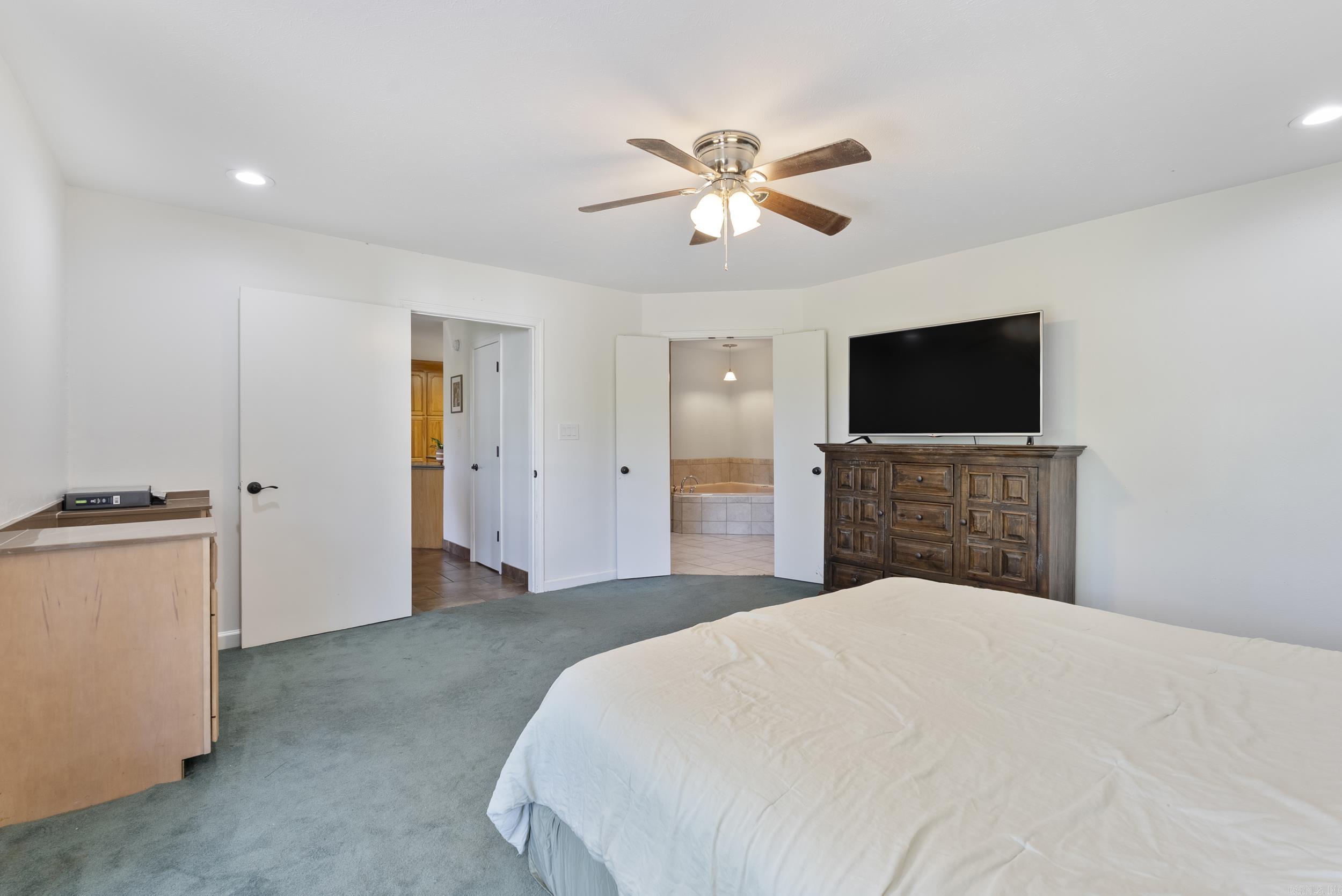 50 Merritt Trail