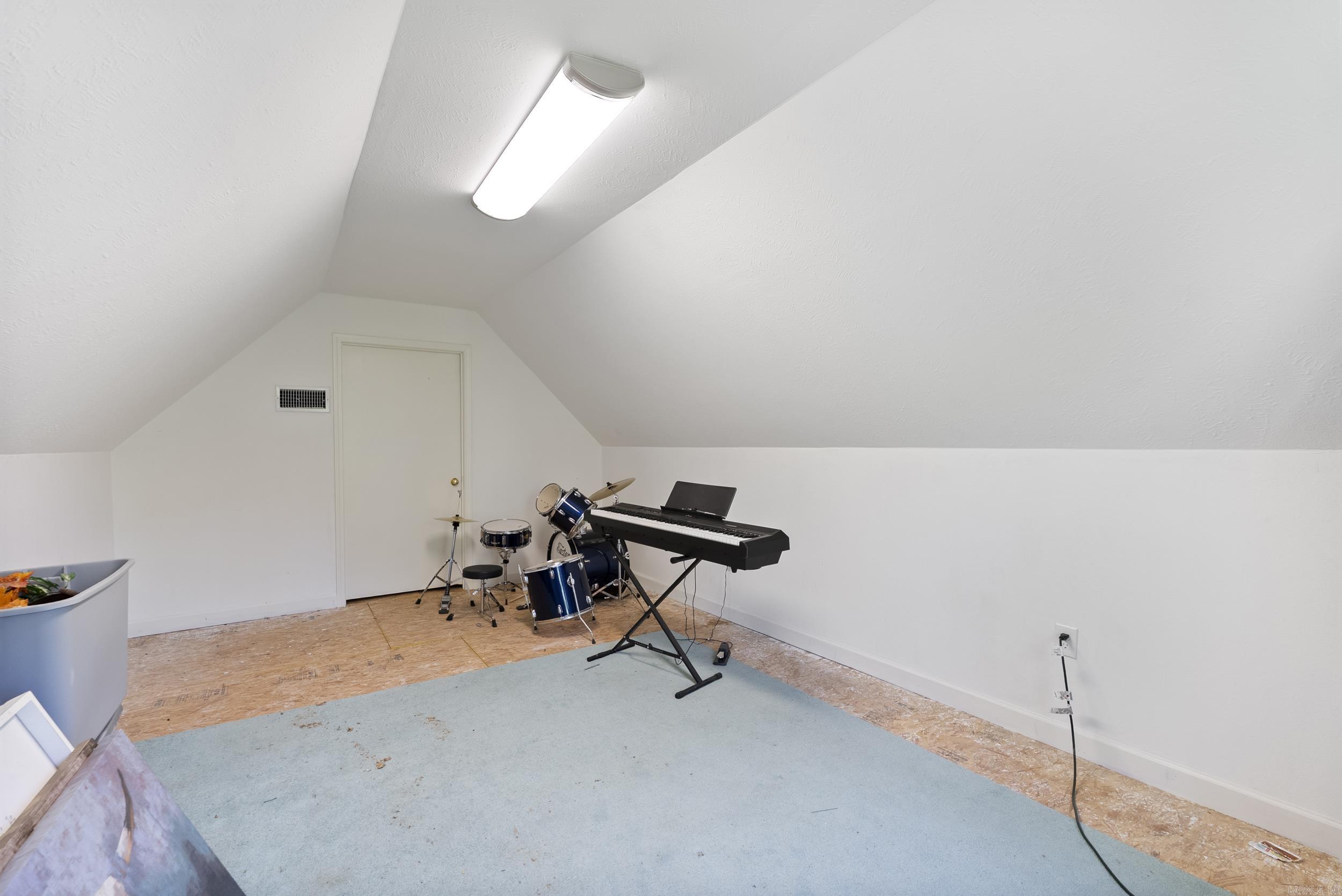 50 Merritt Trail