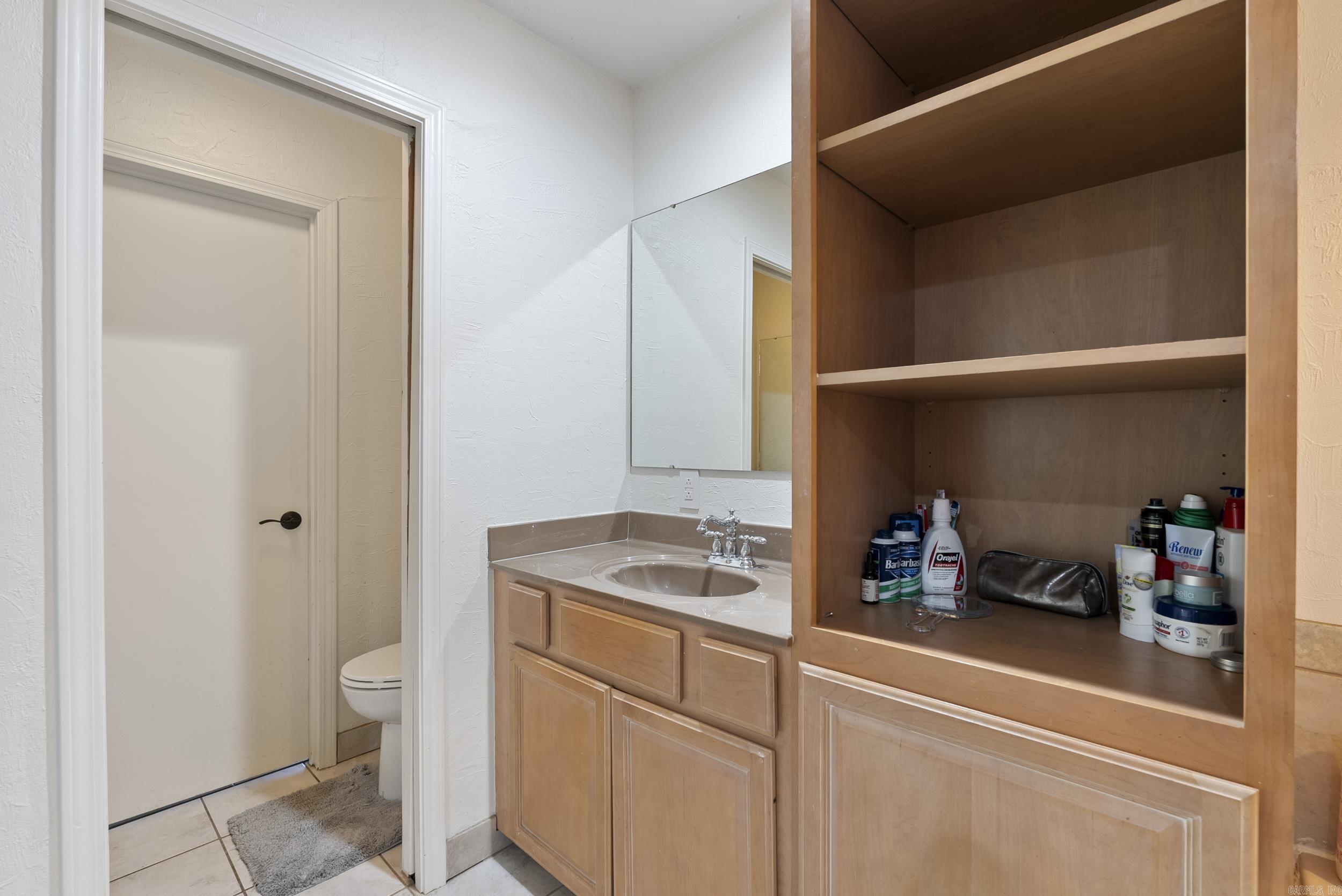 50 Merritt Trail