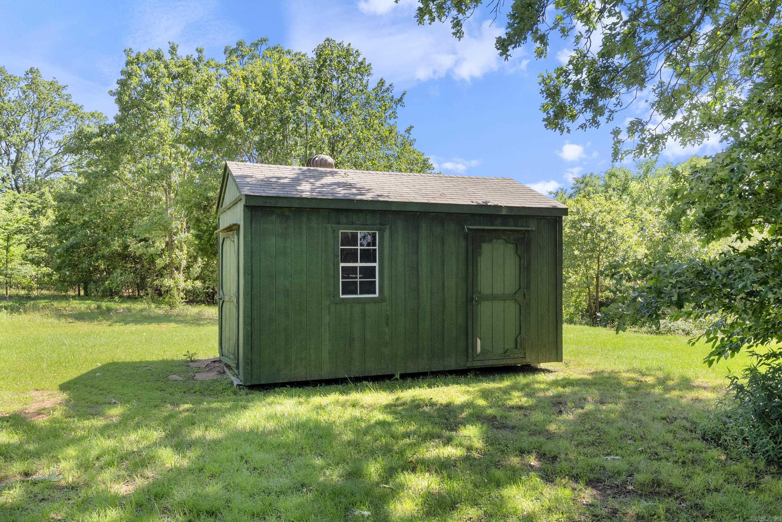 50 Merritt Trail