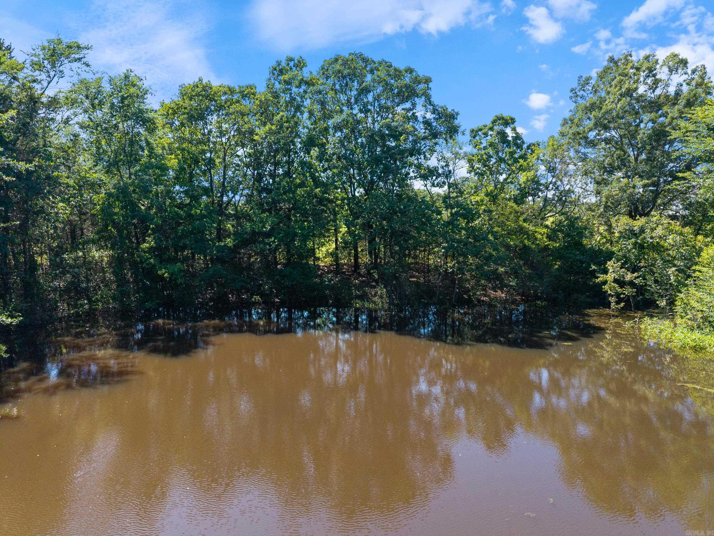 50 Merritt Trail