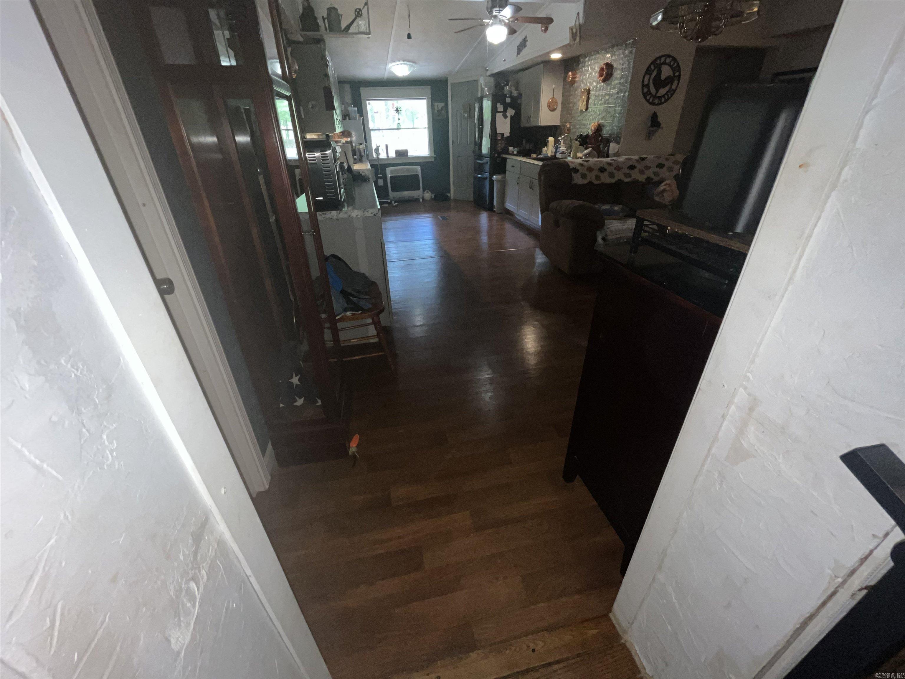 5617 5607 5611 Driskill Drive