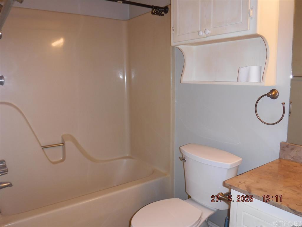 109 Indian Hills Unit: C10