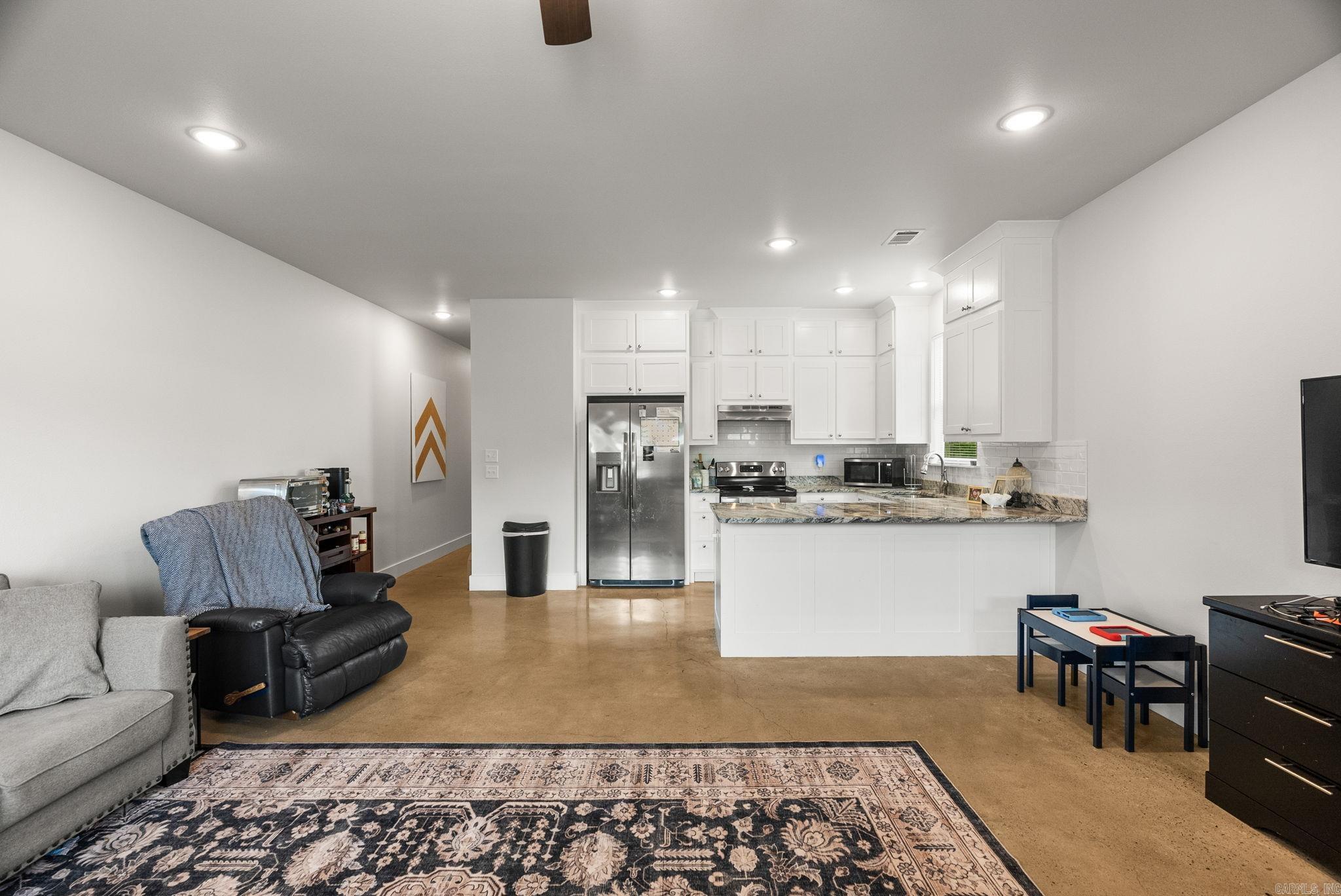 1 Park St, A & B