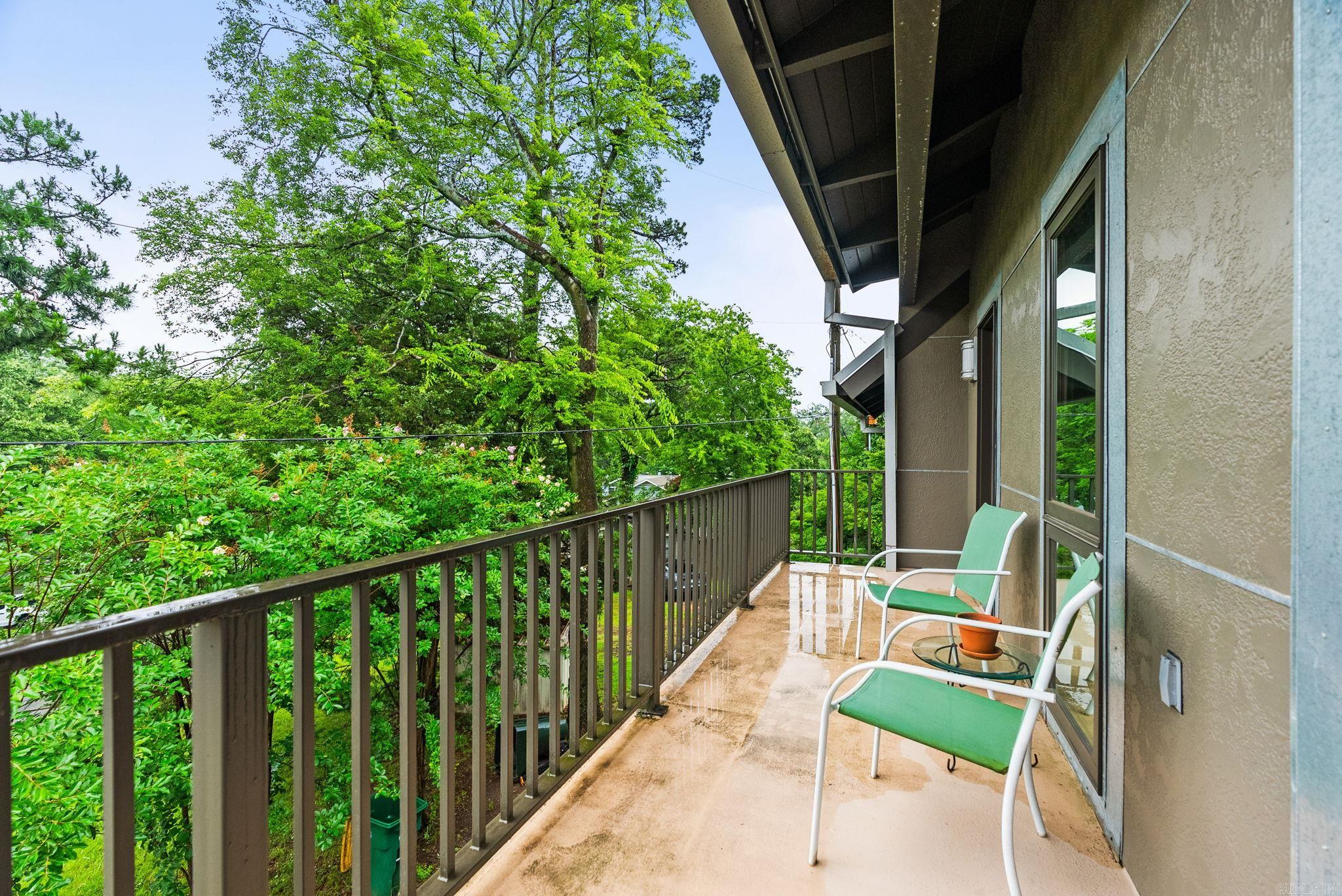 489 Ridgeway Drive