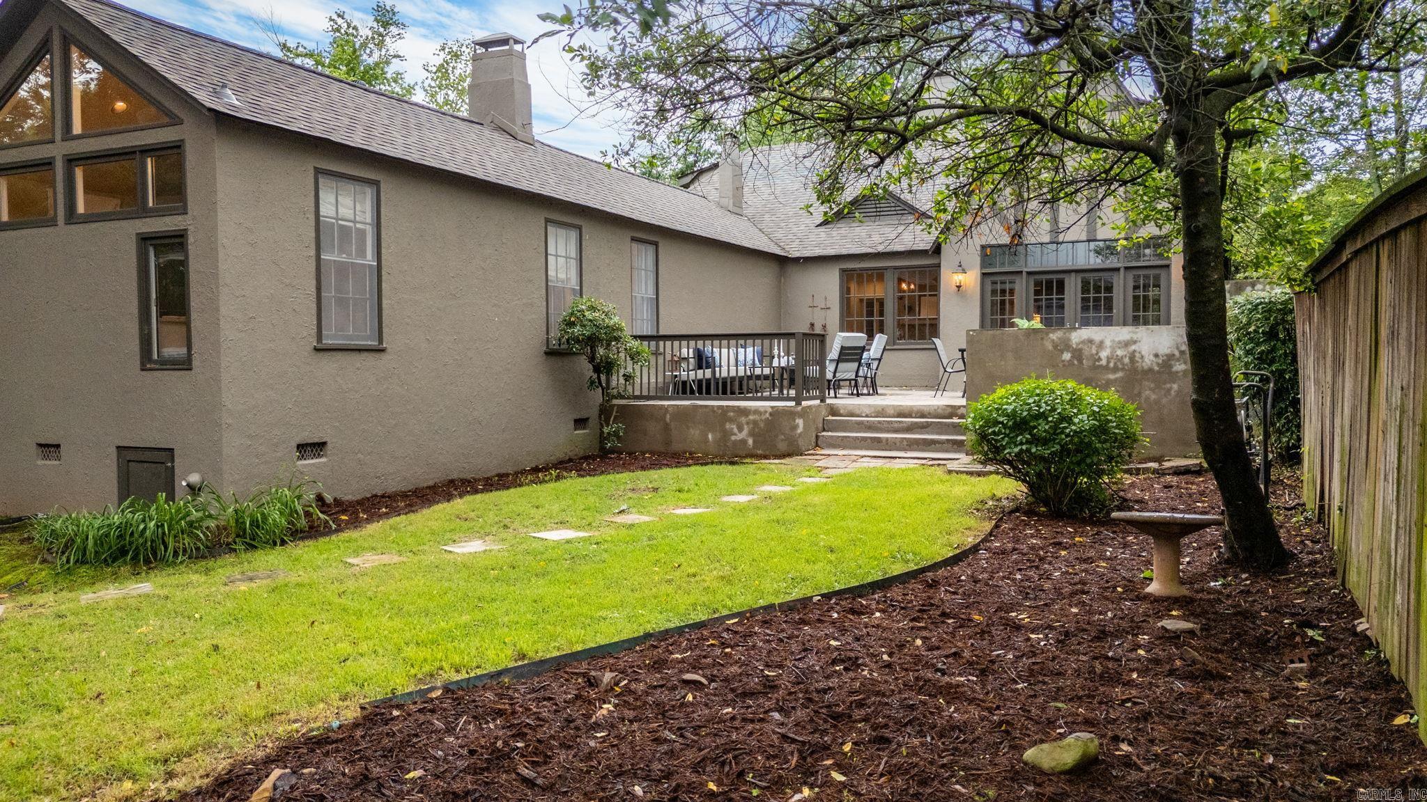 489 Ridgeway Drive