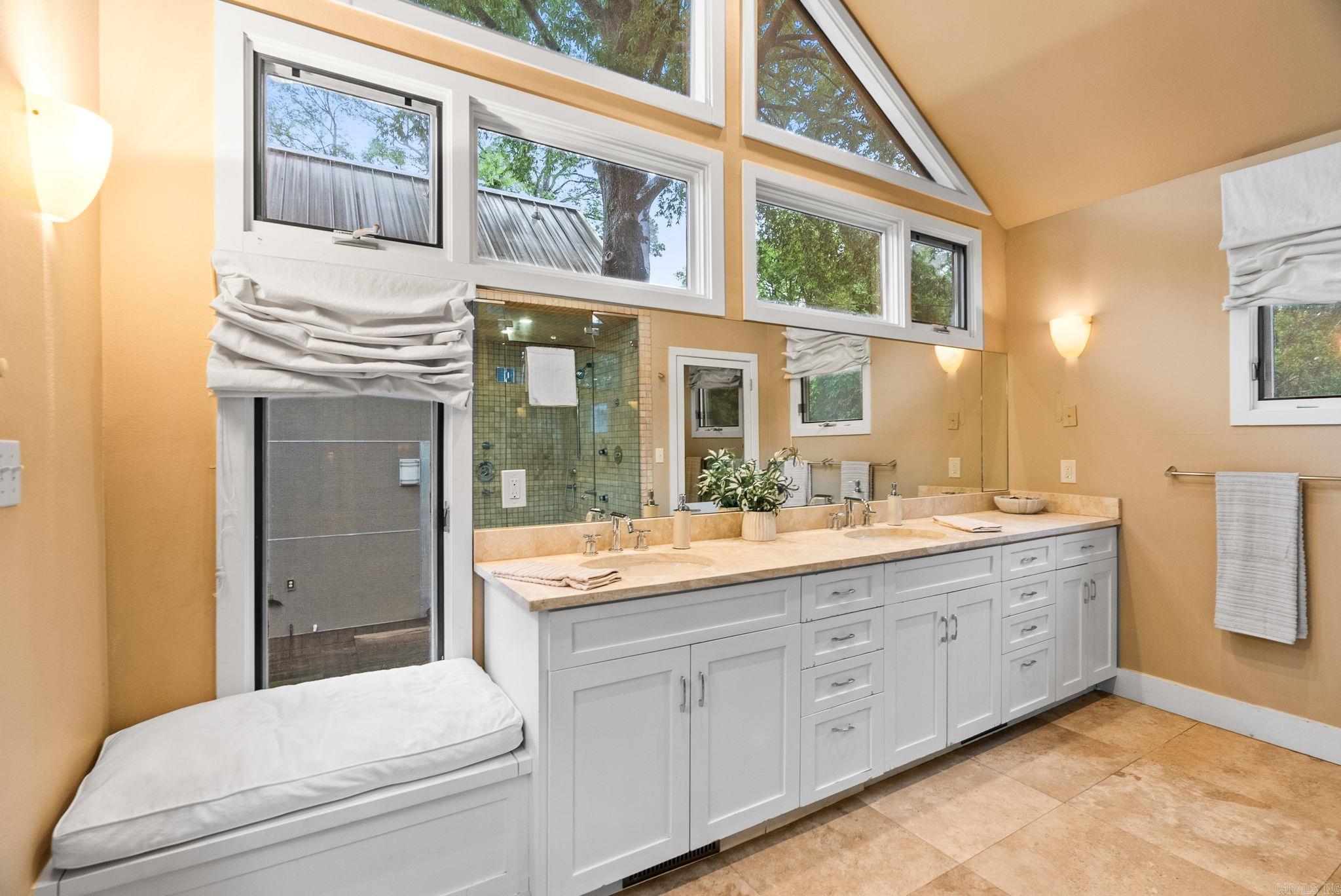 489 Ridgeway Drive