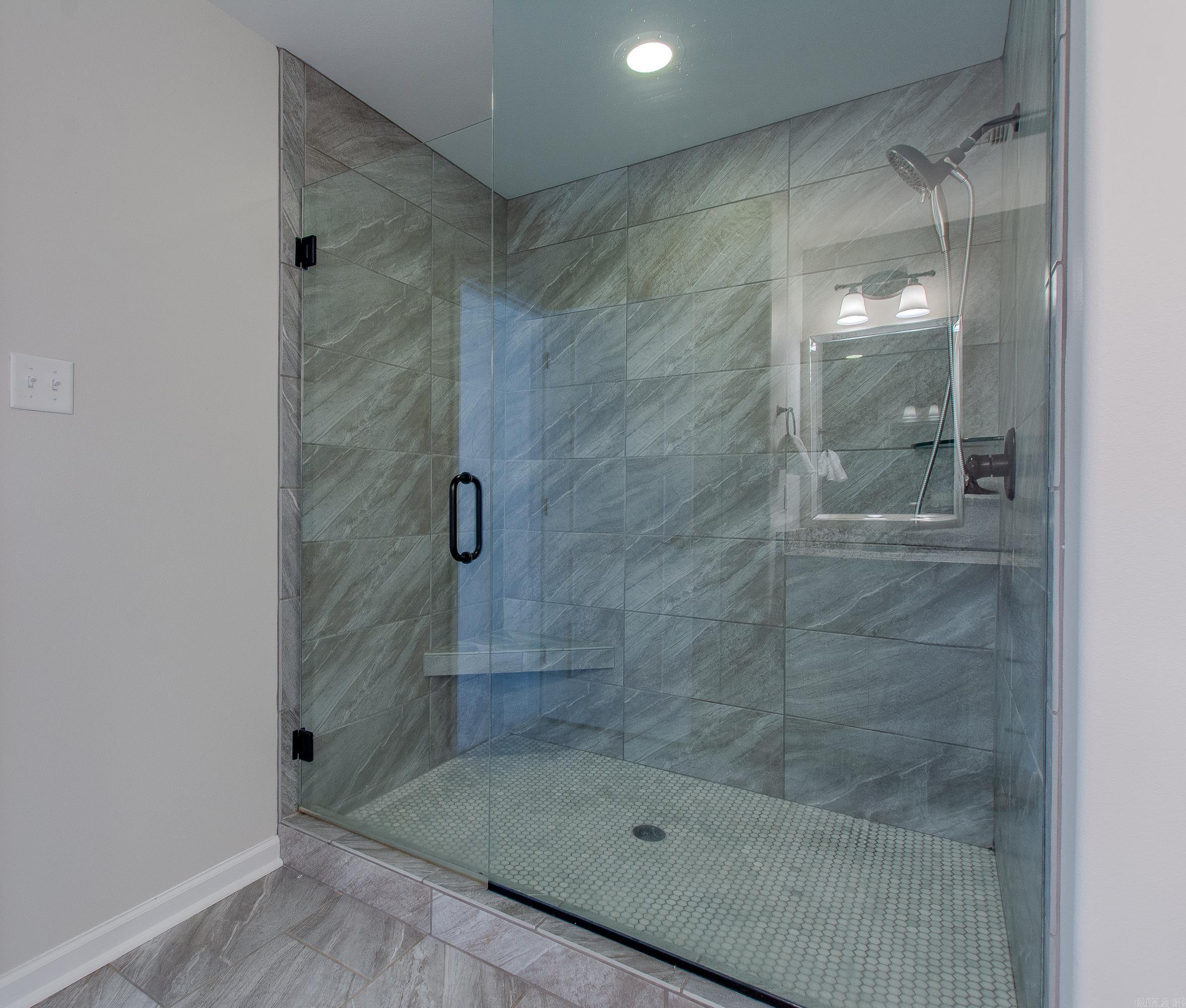 5045 Maple Leaf Drive